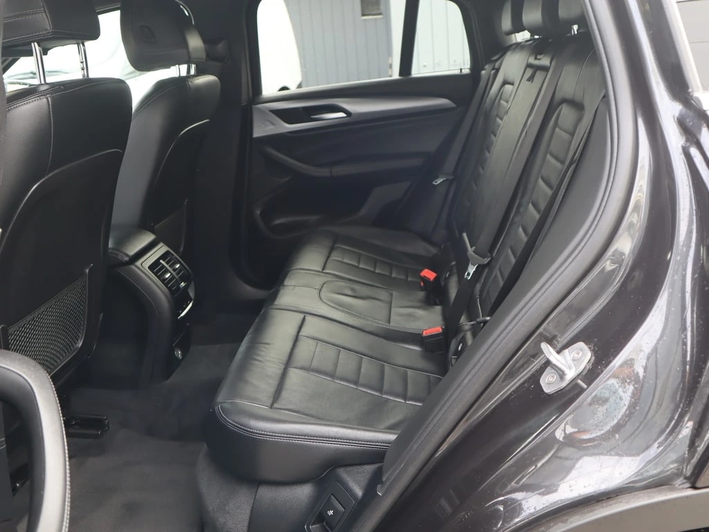 BMW X4 xDrive 20d M Sport Steptronic ** Voll-Leder Ausstattung ** RF-Kamera ** HUD ** Neu Modell ** Frisch Ab MFK & Service **-image-12