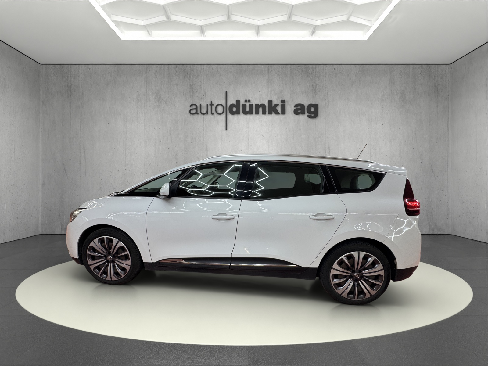 RENAULT Grand Scénic 1.8 dCi Business Line EDC-image-4