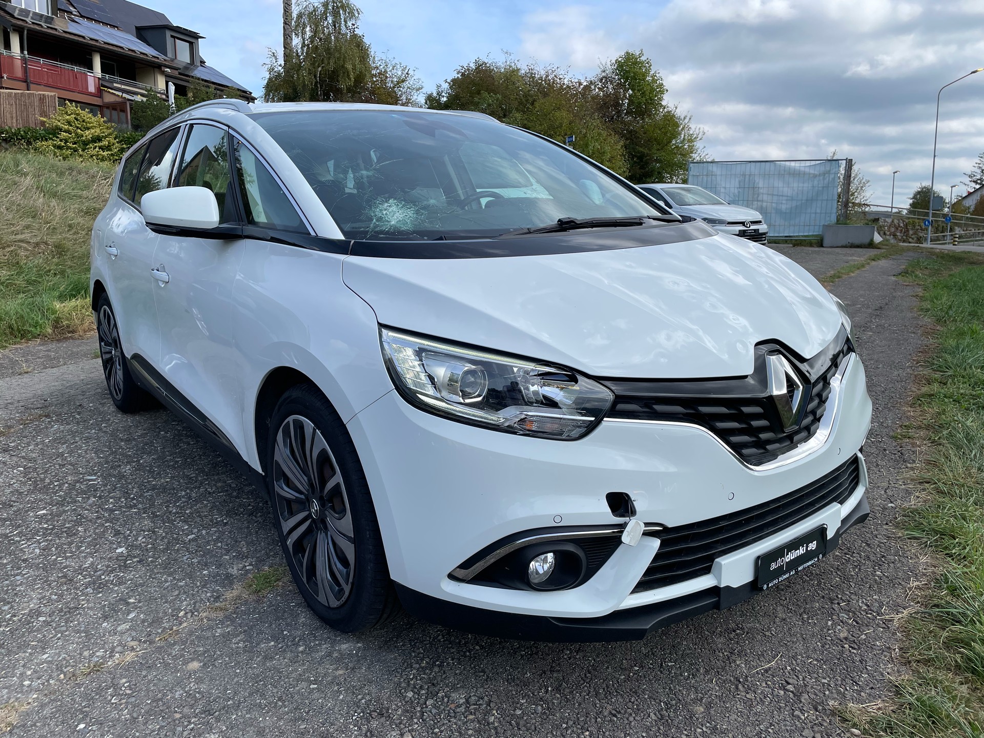RENAULT Grand Scénic 1.8 dCi Business Line EDC-image-2