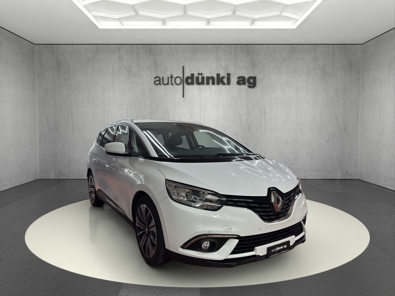 RENAULT Grand Scénic 1.8 dCi Business Line EDC-image-3