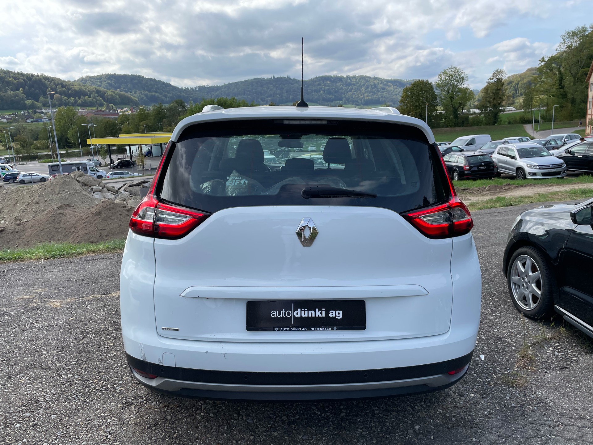 RENAULT Grand Scénic 1.8 dCi Business Line EDC-image-5