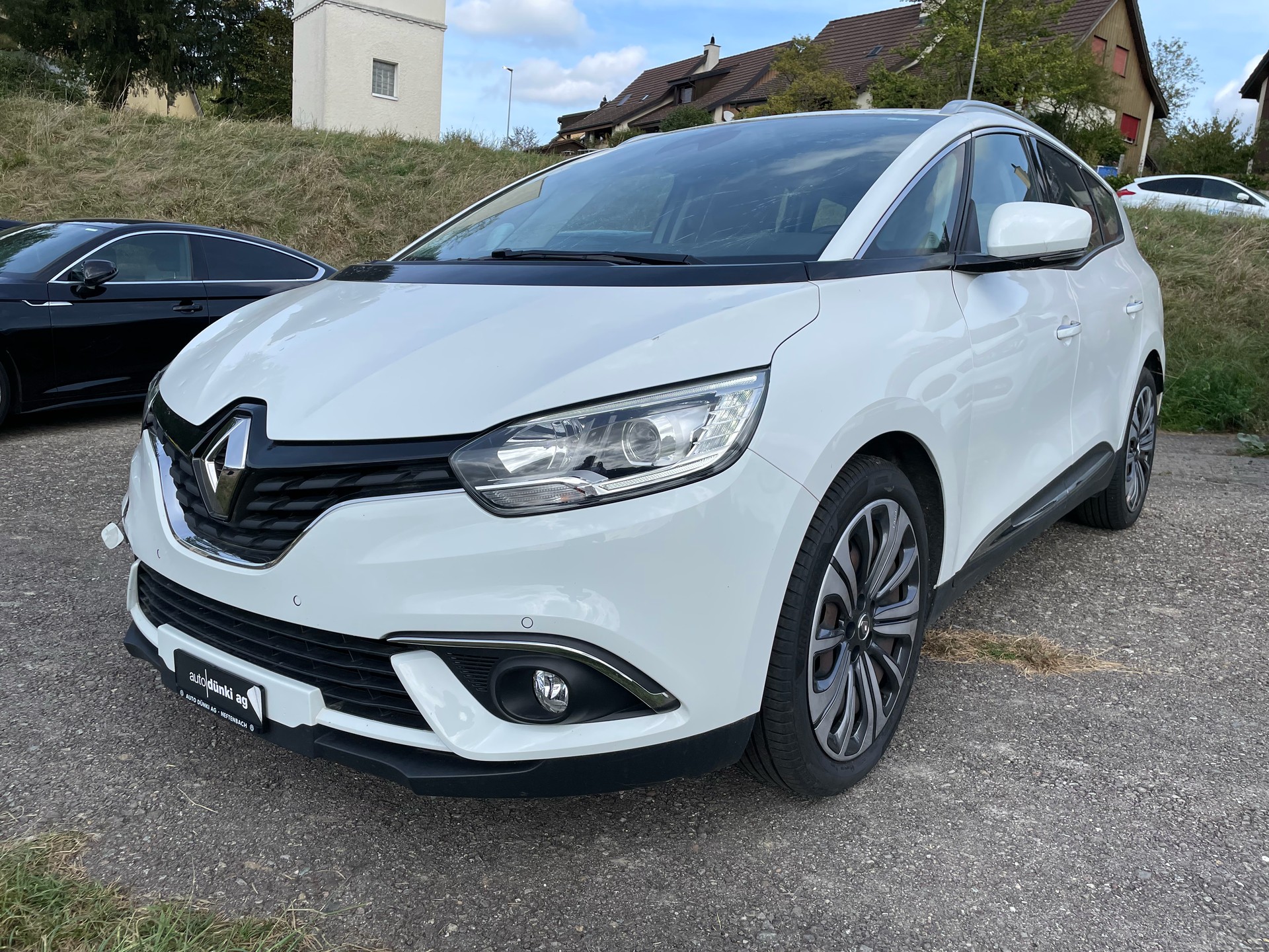 RENAULT Grand Scénic 1.8 dCi Business Line EDC-image-0