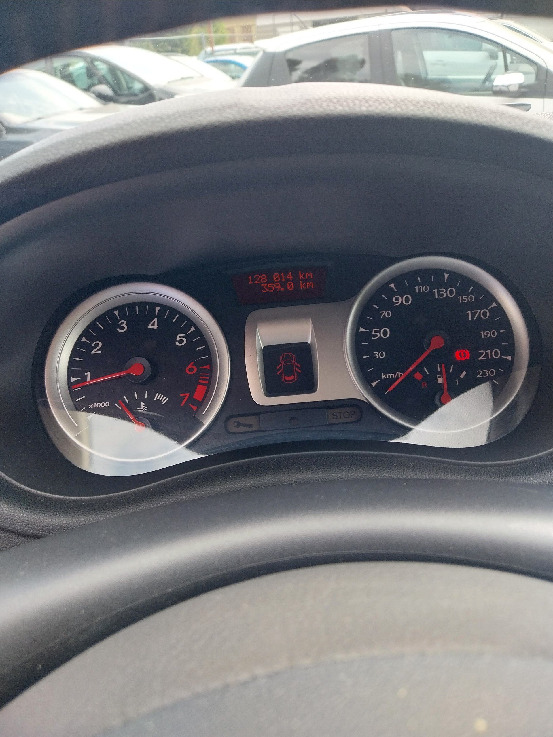 RENAULT Clio Grandtour 1.2 16V Turbo Yahoo-image-3