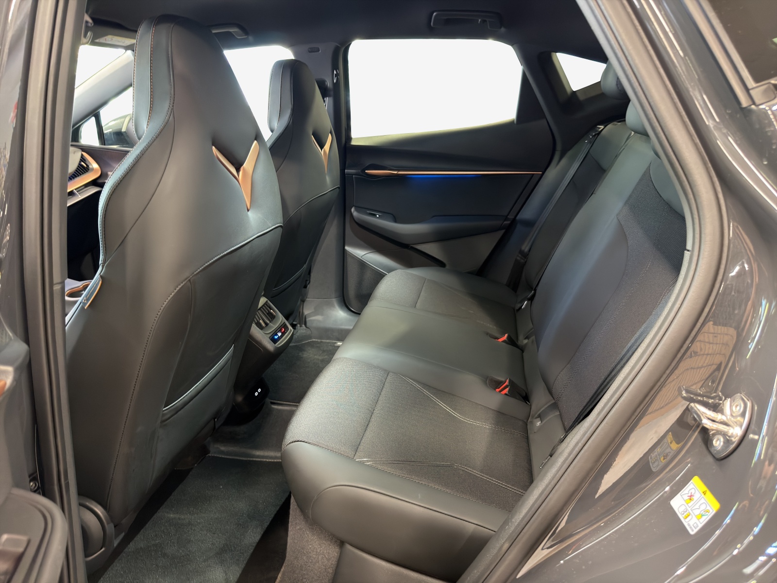 CUPRA Tavascan Type 8 77 kWh VZ-image-11