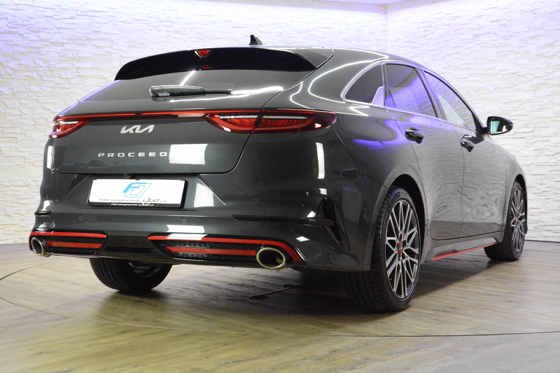 KIA ProCeed 1.6 T-GDi GT-image-4