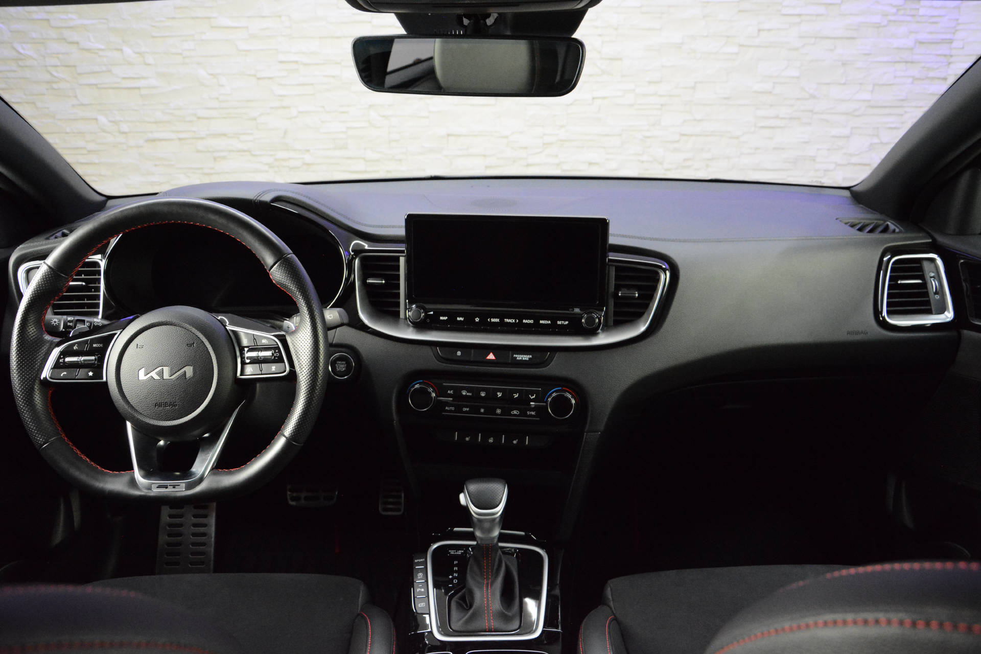 KIA ProCeed 1.6 T-GDi GT-image-11