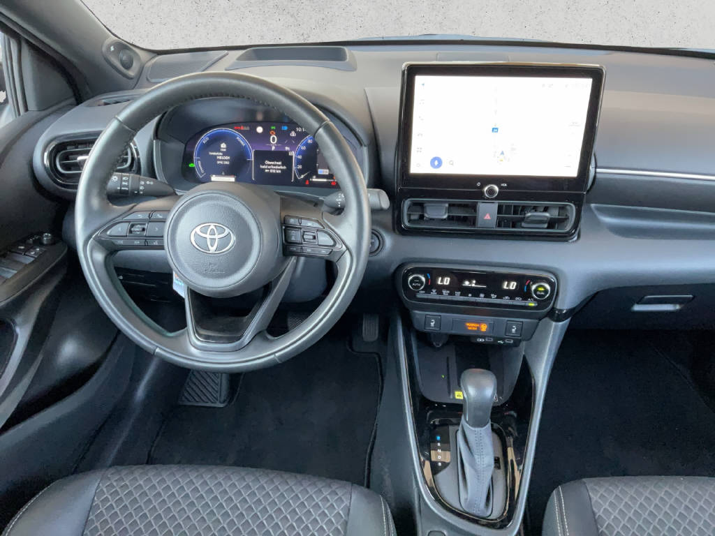 TOYOTA Yaris 1.5 VVT-i HSD Premium-image-10