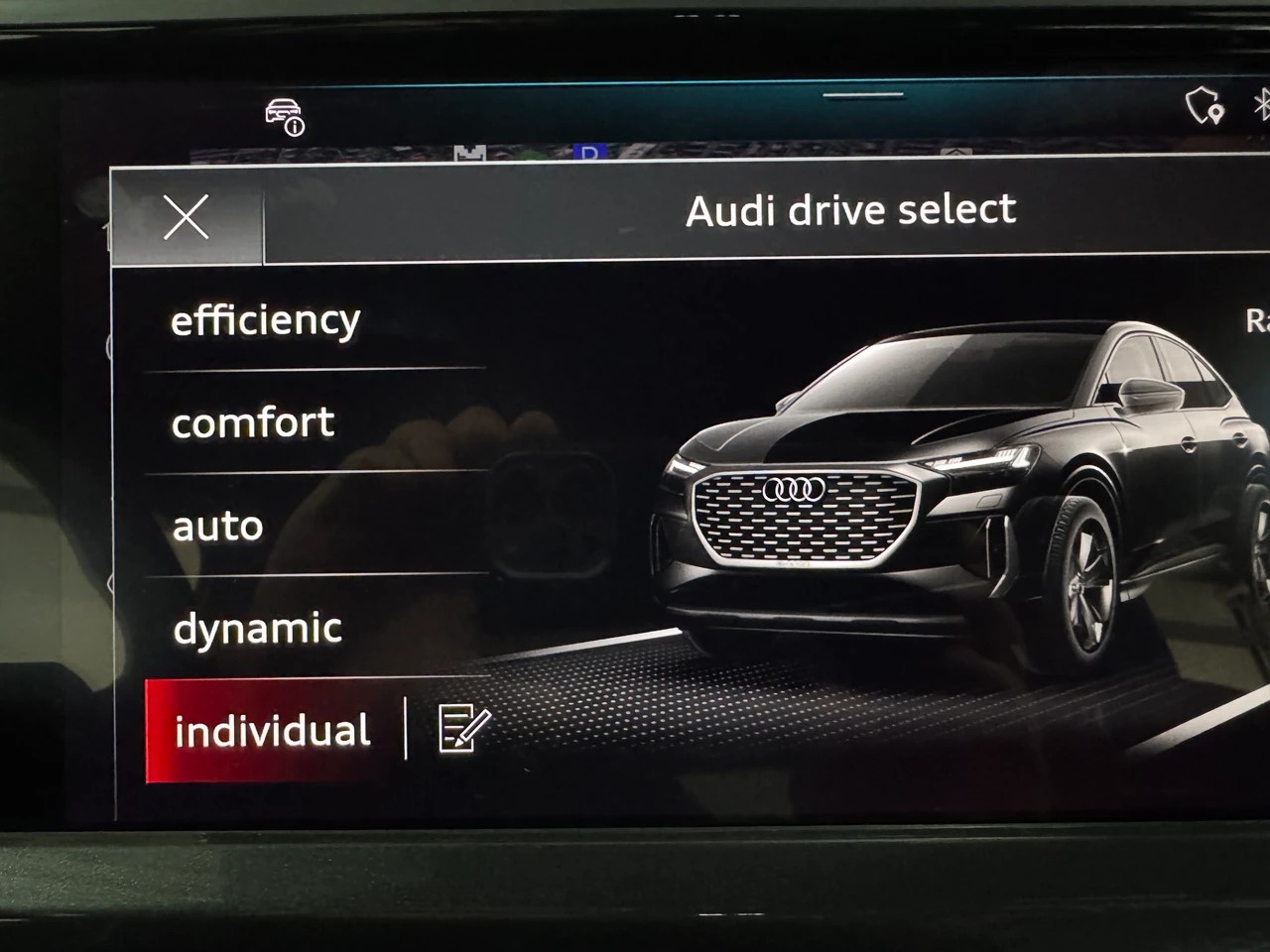 AUDI Q4 Sportback e-tron 45 S-Line Black-Optik Plus quattro-image-17