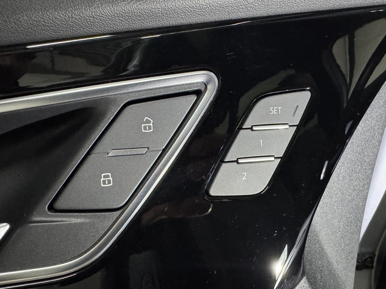 AUDI Q4 Sportback e-tron 45 S-Line Black-Optik Plus quattro-image-9