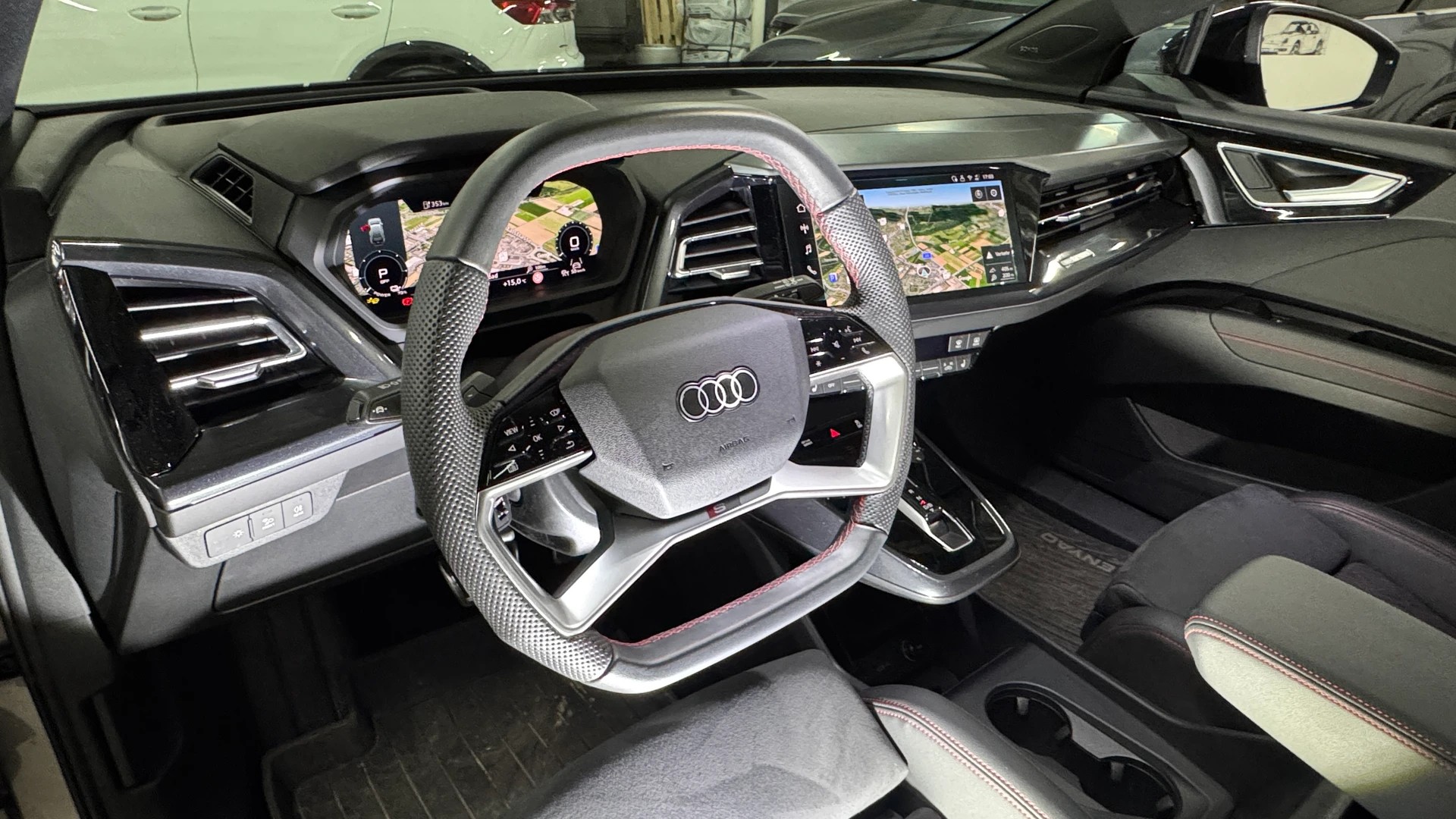 AUDI Q4 Sportback e-tron 45 S-Line Black-Optik Plus quattro-image-11