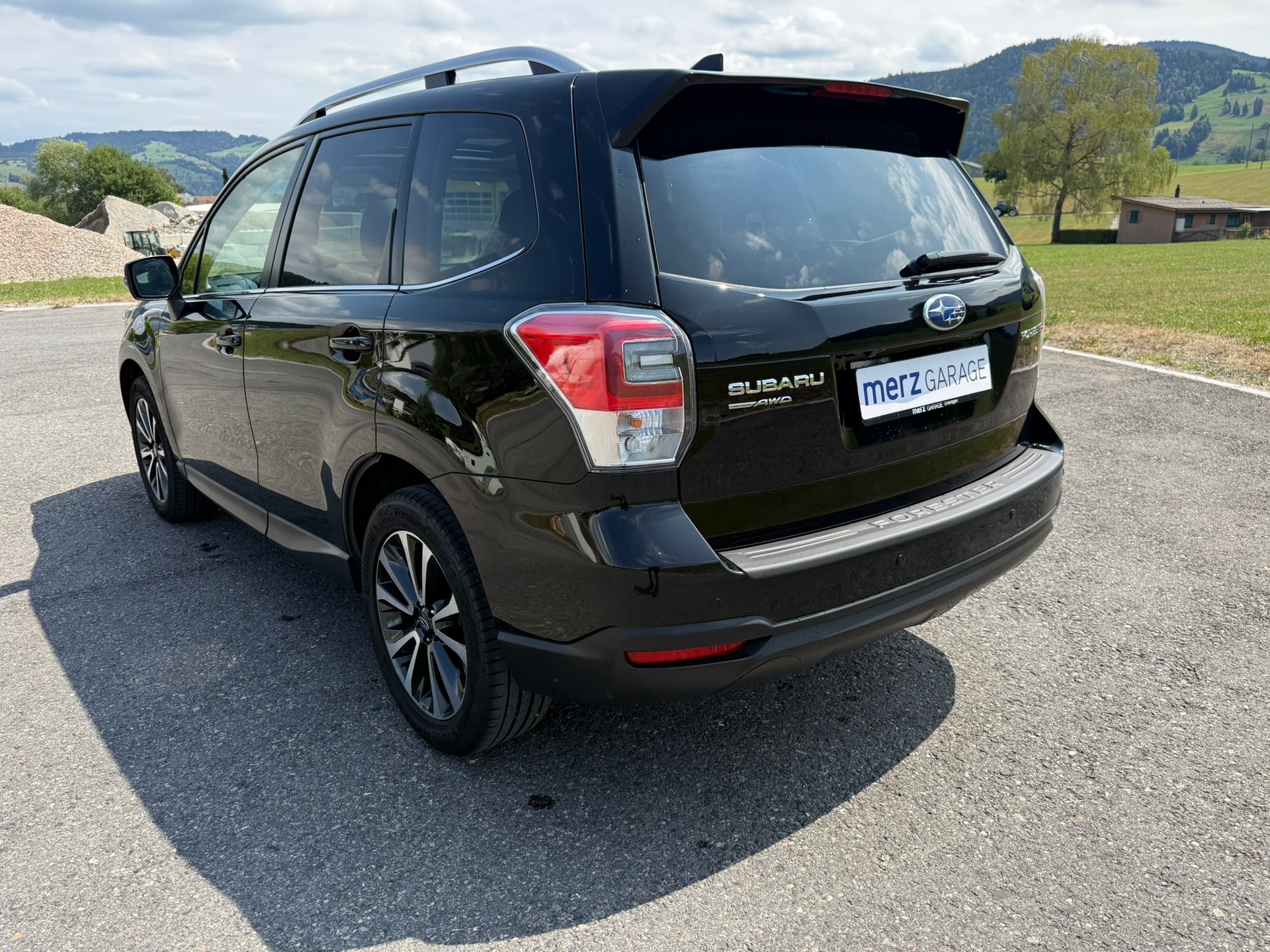 SUBARU Forester 2.0i Swiss Lineartronic-image-3