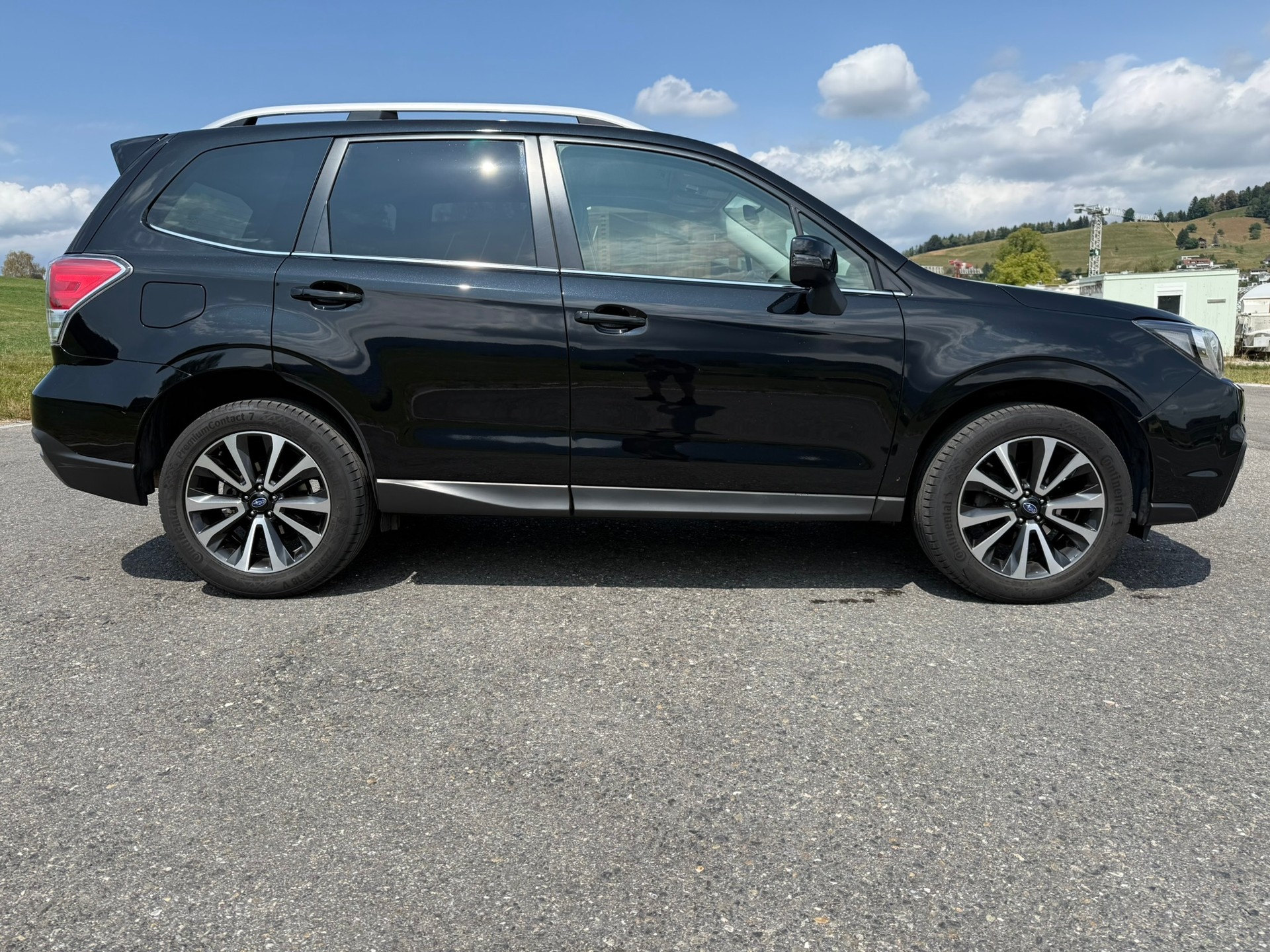 SUBARU Forester 2.0i Swiss Lineartronic-image-4