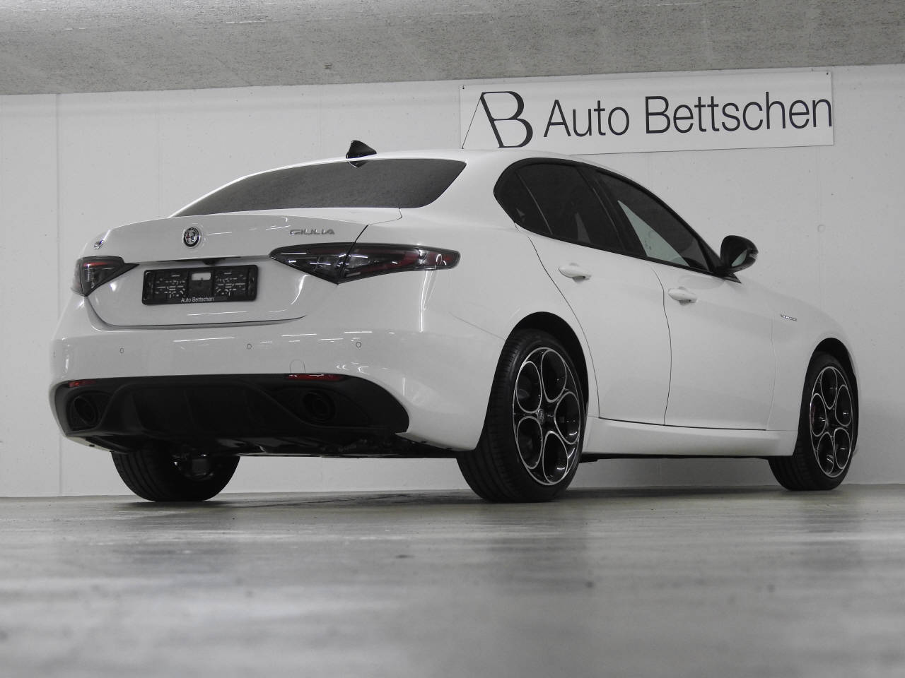 ALFA ROMEO Giulia 2.0 Q4 Veloce-image-6