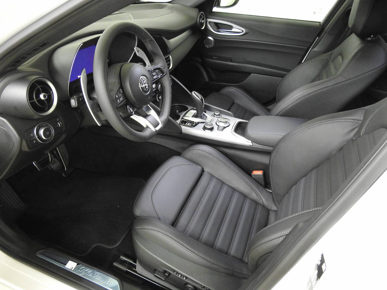 ALFA ROMEO Giulia 2.0 Q4 Veloce-image-15