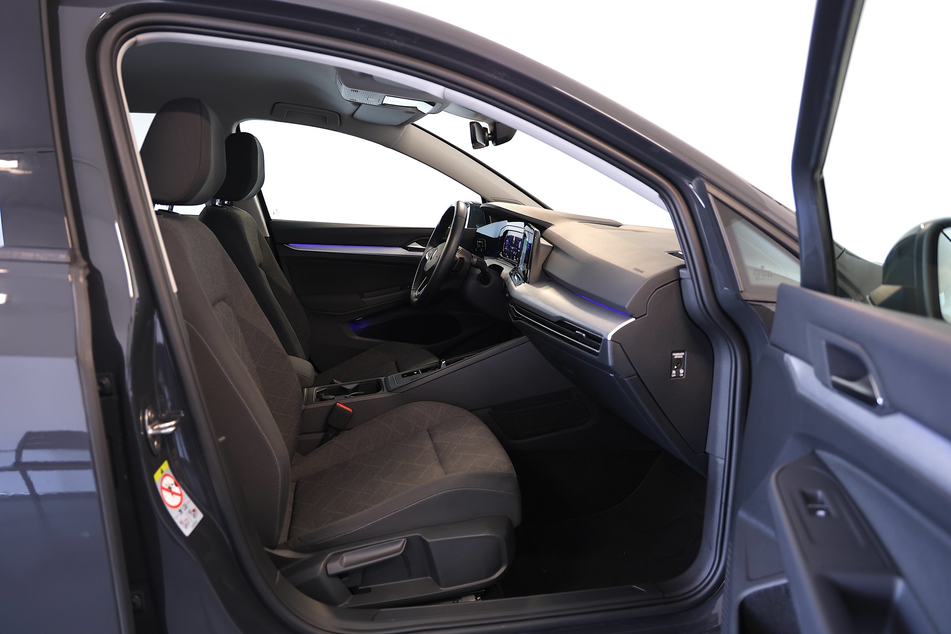 VW Golf VIII Variant 2.0 TDI Life DSG-image-12