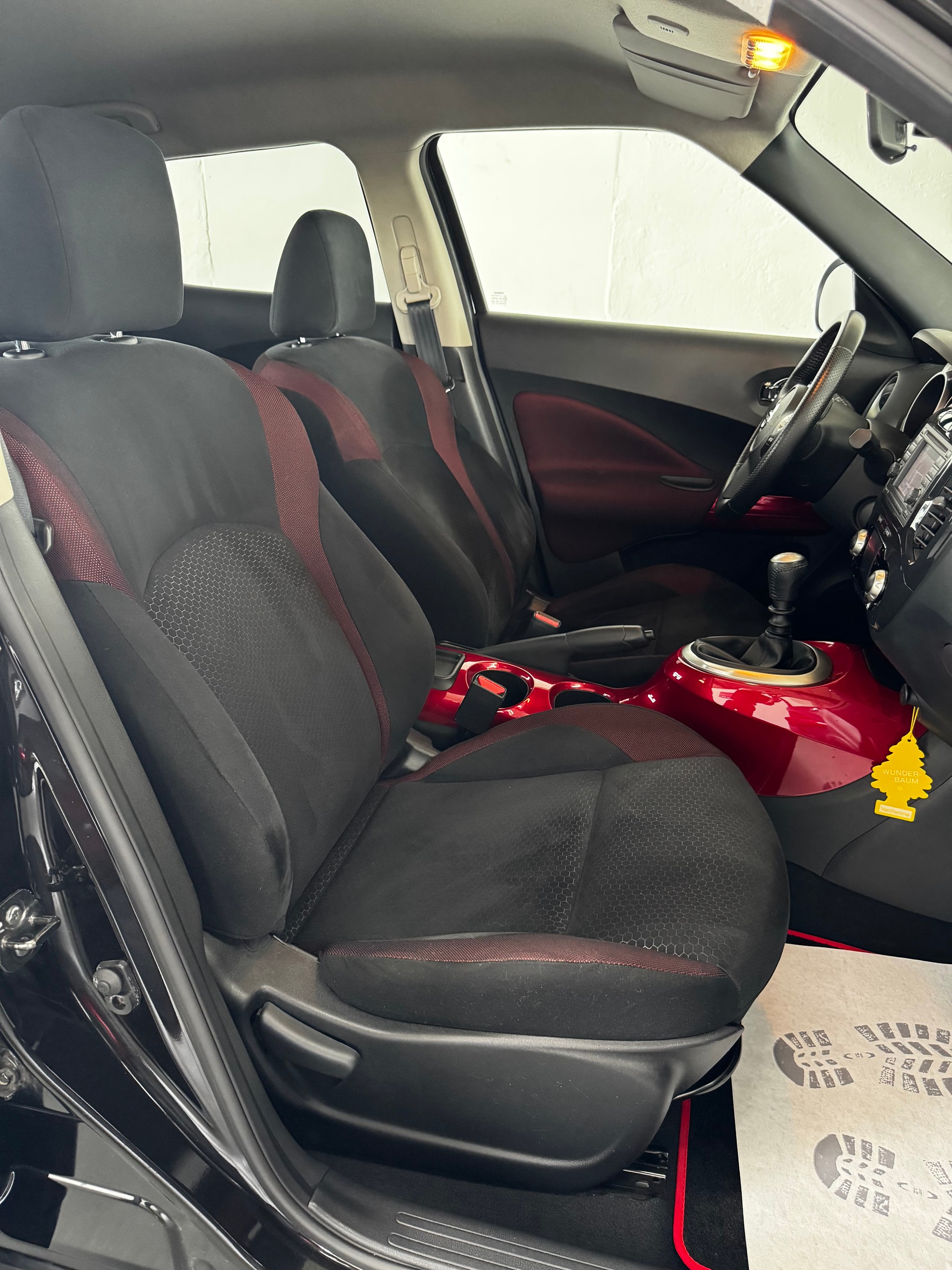 NISSAN Juke 1.6 DIG-T tekna-image-20