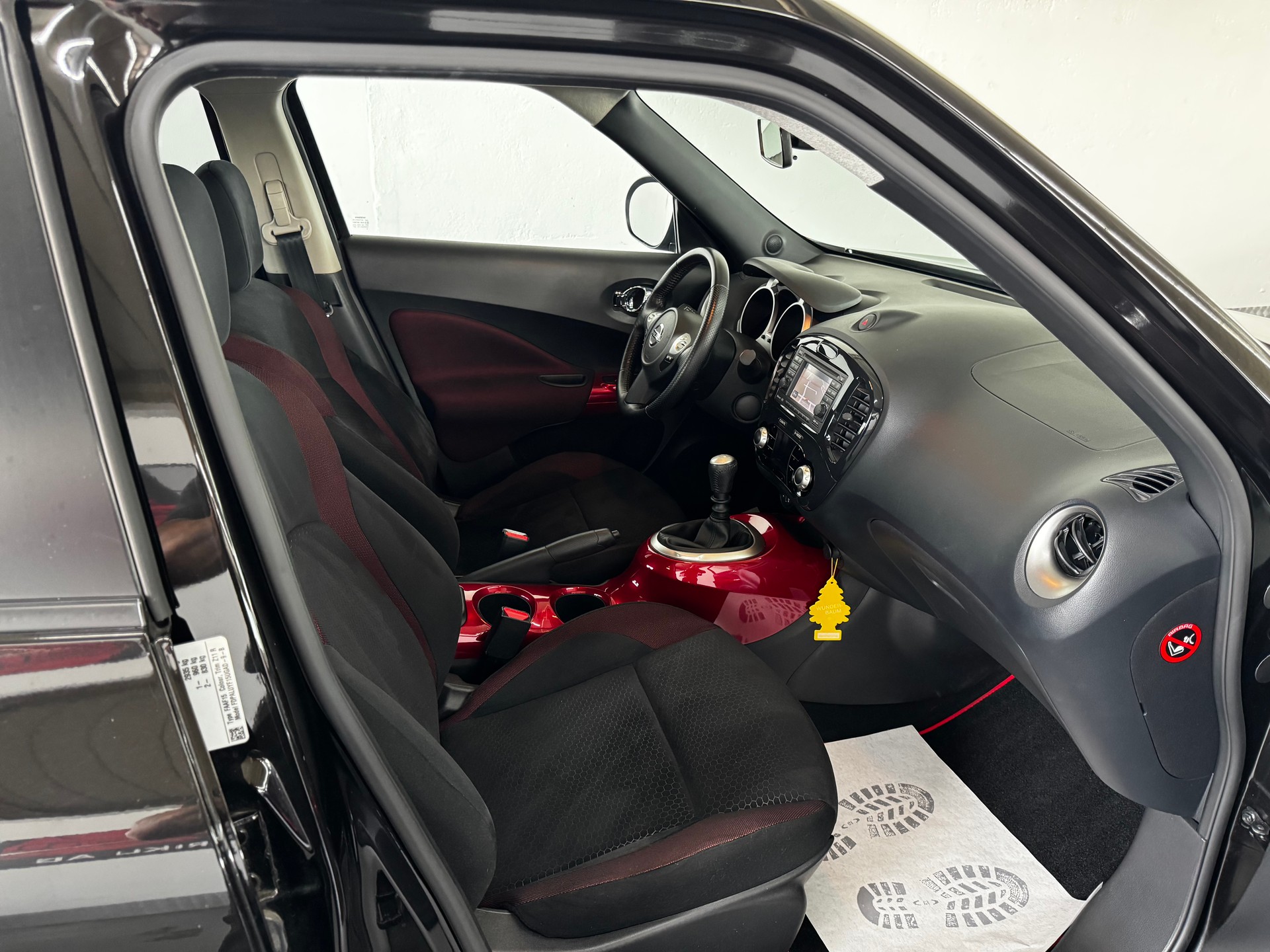NISSAN Juke 1.6 DIG-T tekna-image-19