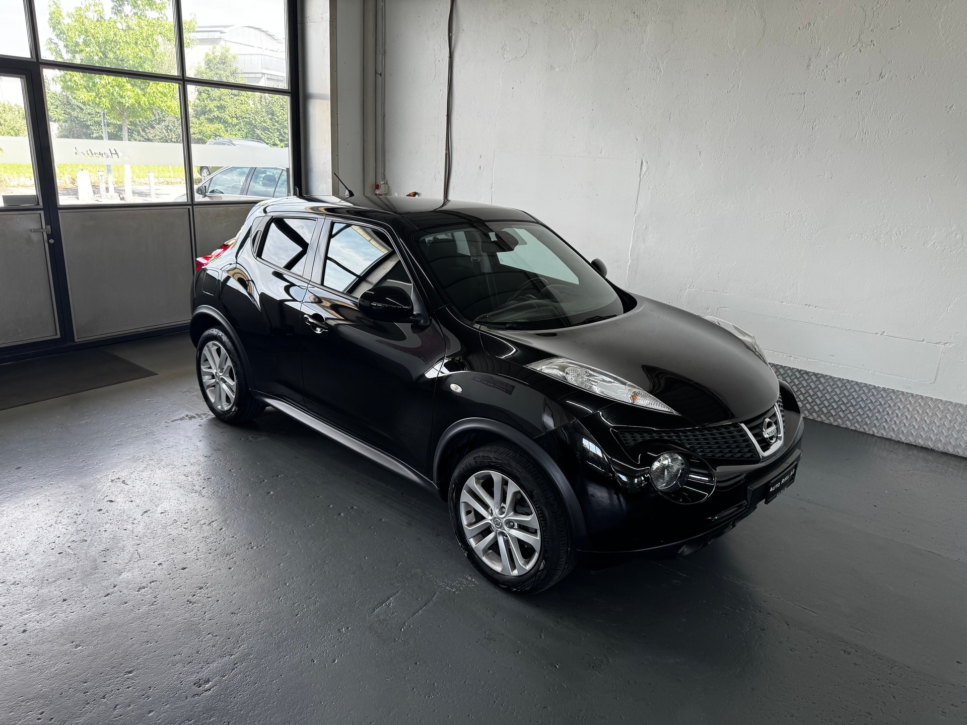 NISSAN Juke 1.6 DIG-T tekna-image-0