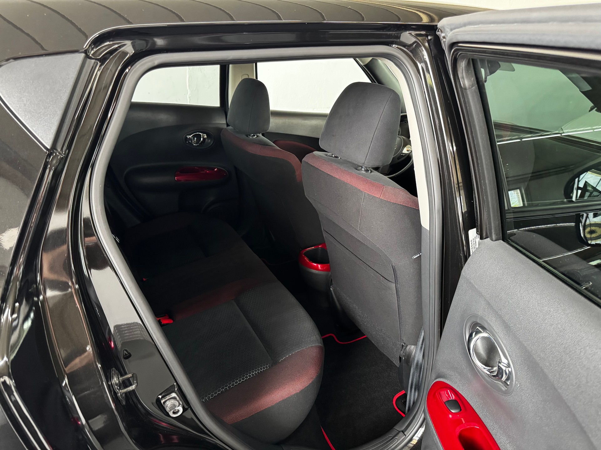 NISSAN Juke 1.6 DIG-T tekna-image-21