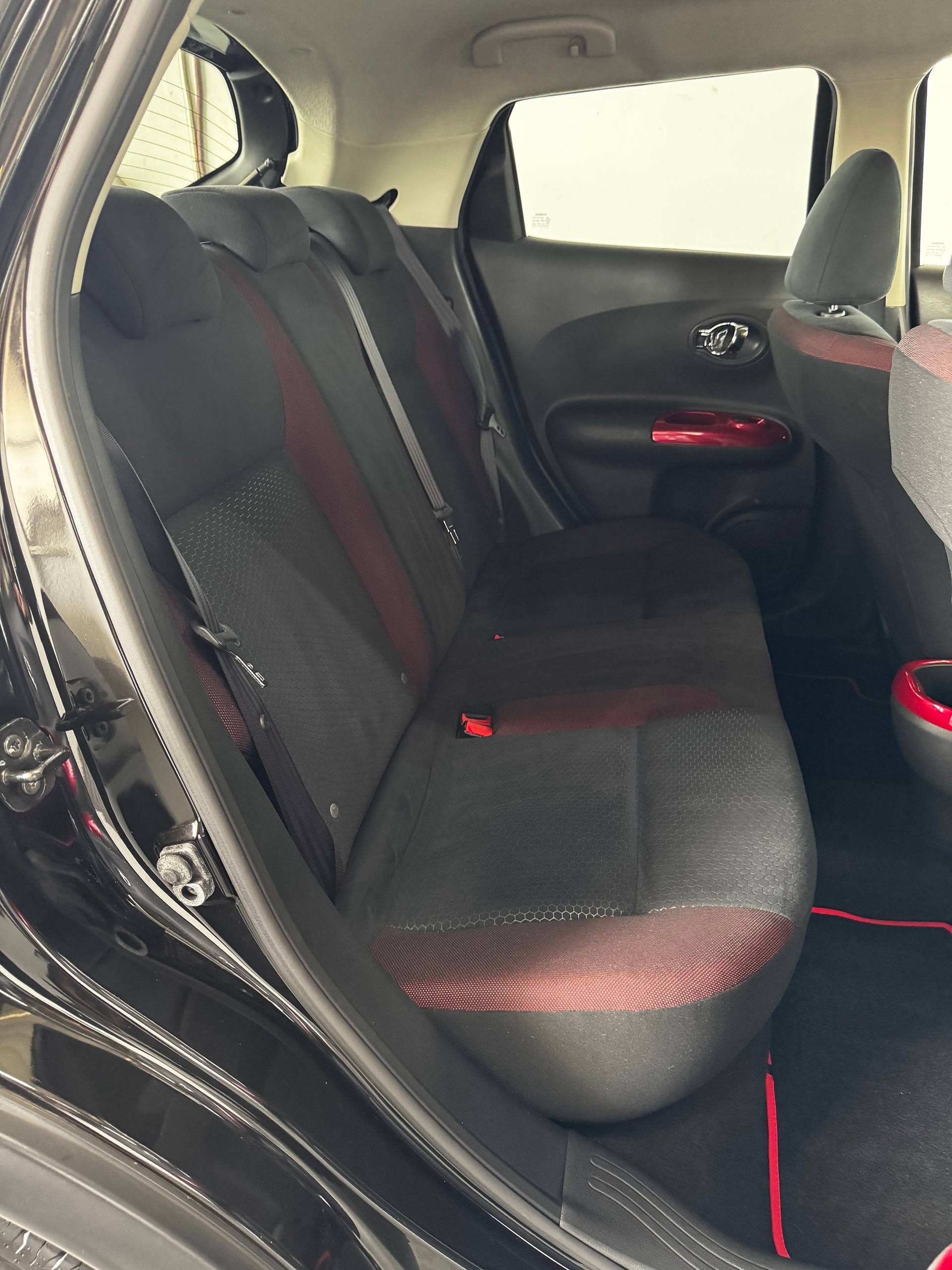 NISSAN Juke 1.6 DIG-T tekna-image-22
