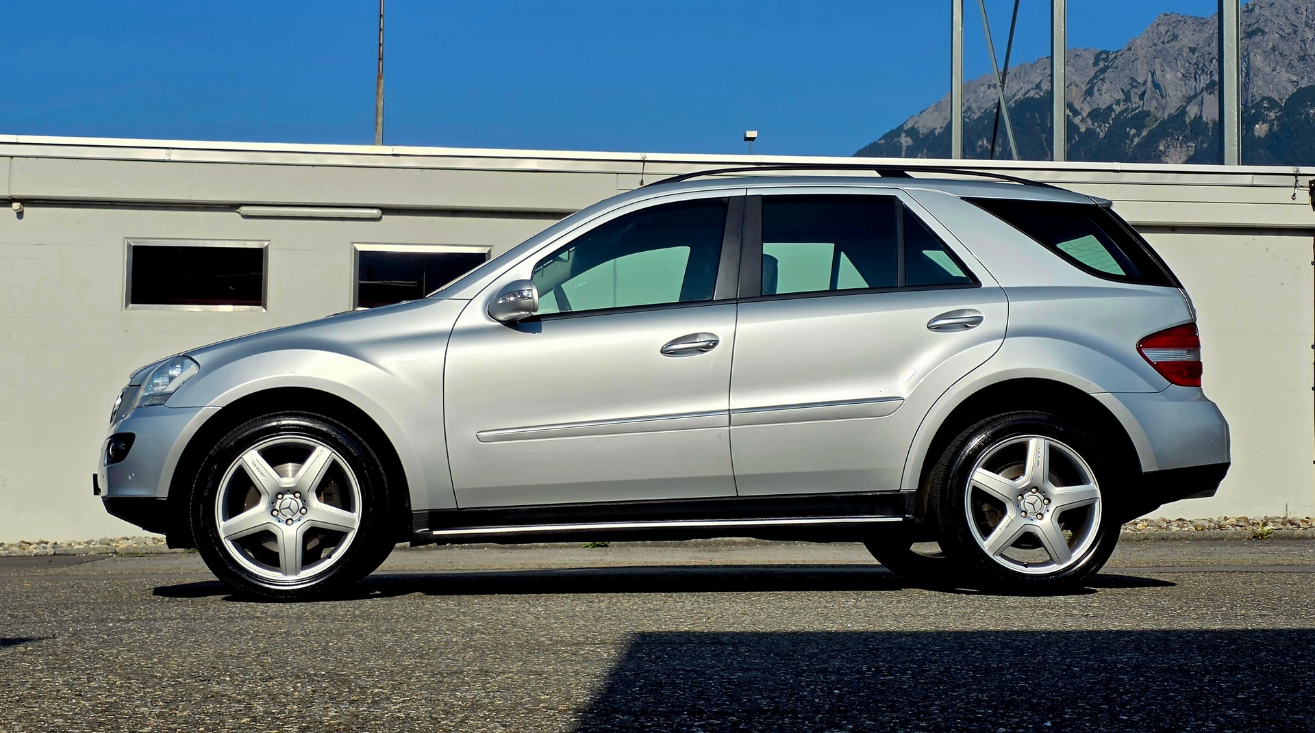 MERCEDES-BENZ ML 500 4Matic 7G-Tronic-image-5