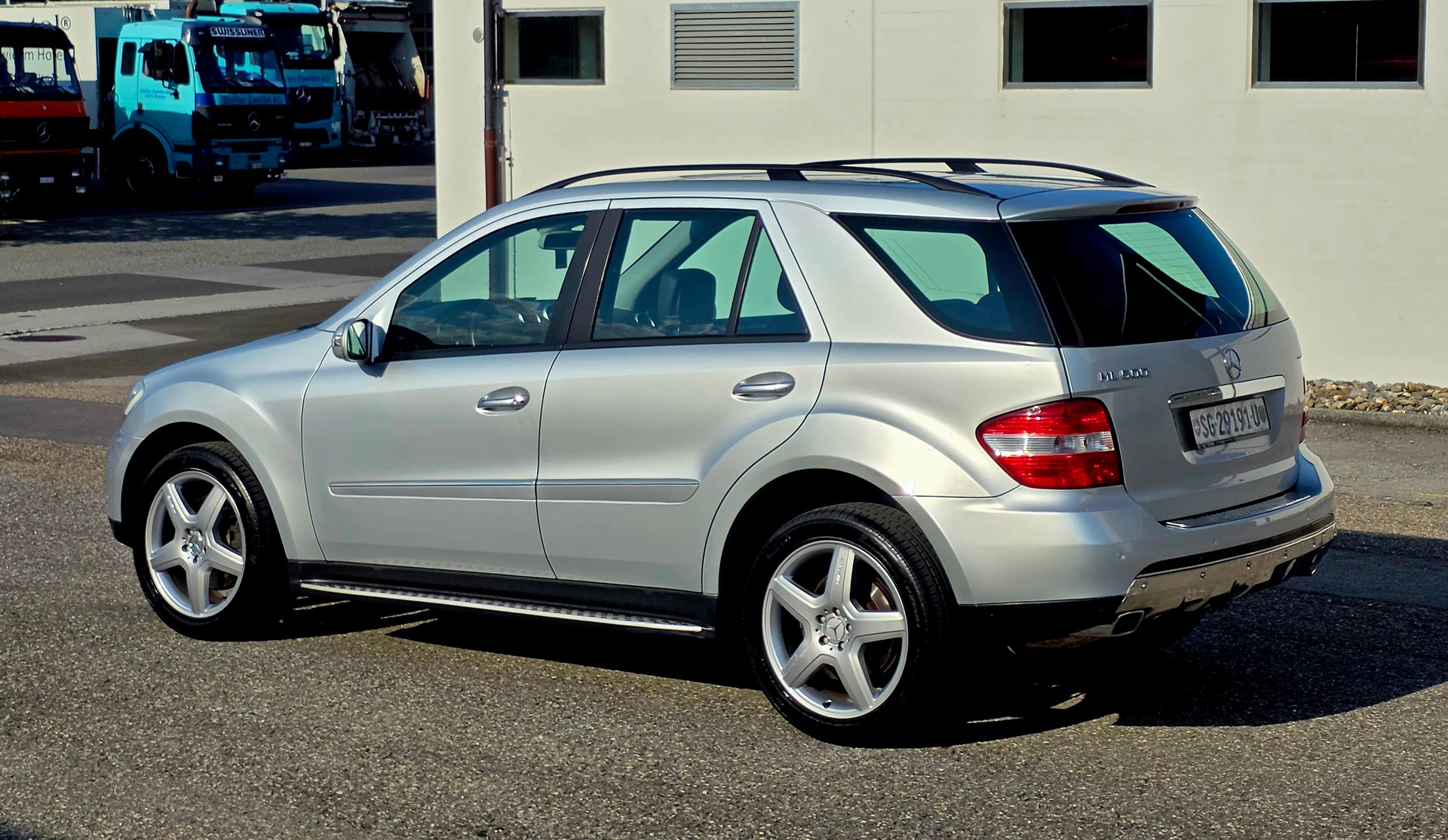 MERCEDES-BENZ ML 500 4Matic 7G-Tronic-image-4