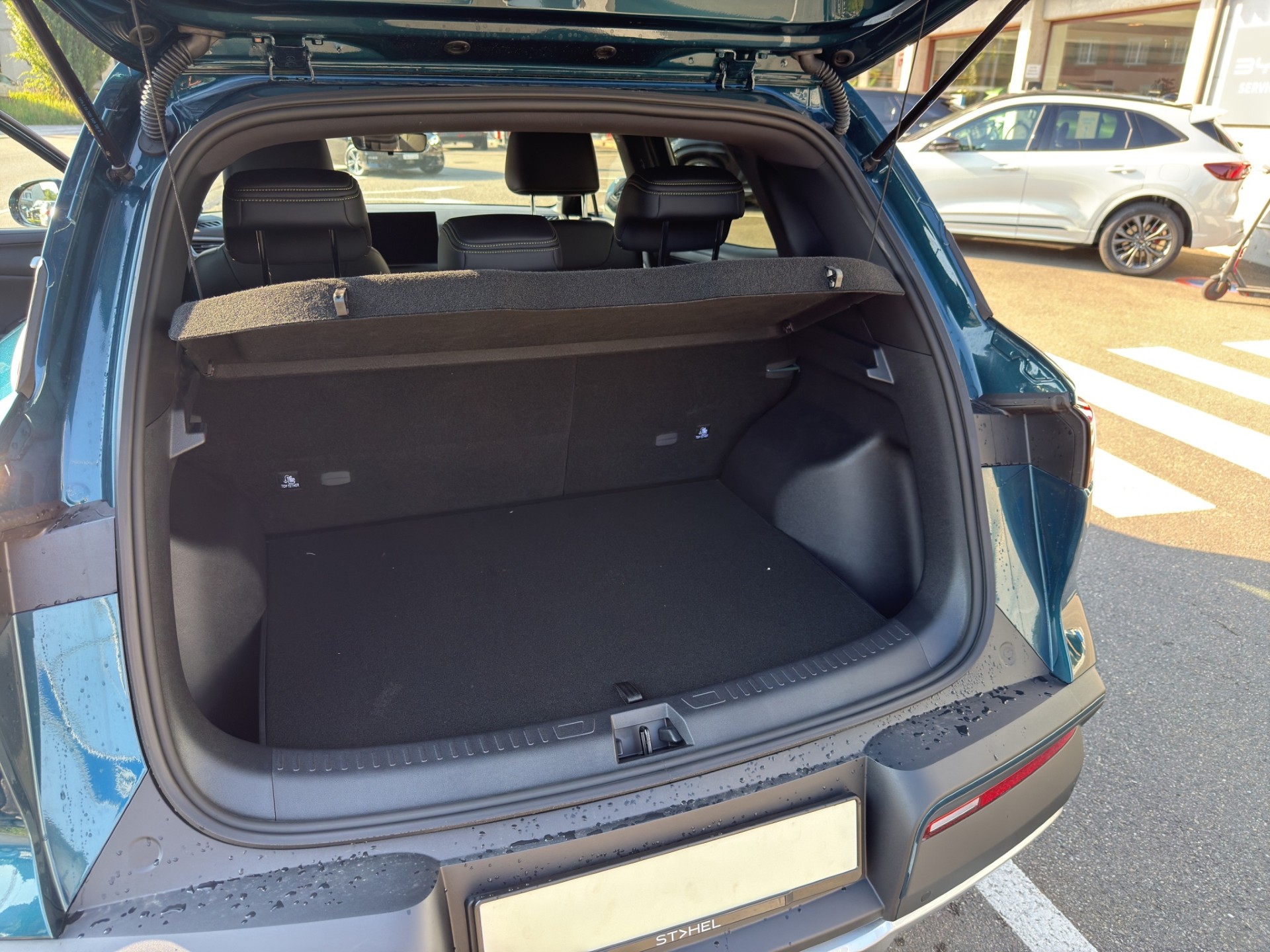 BYD Atto 2 DM-i Boost-image-14