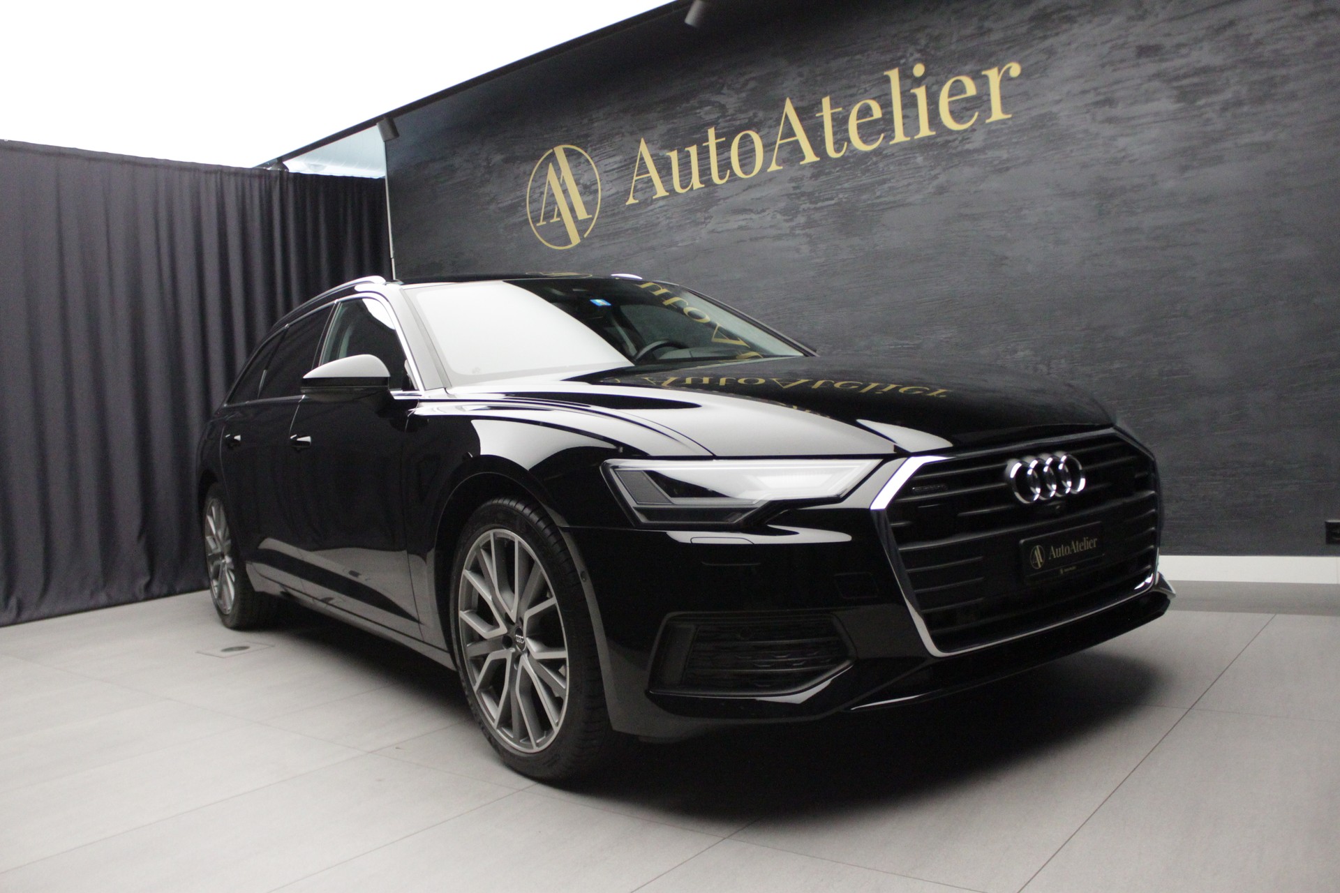 AUDI A6 Avant 40 TDI quattro S-tronic-image-0