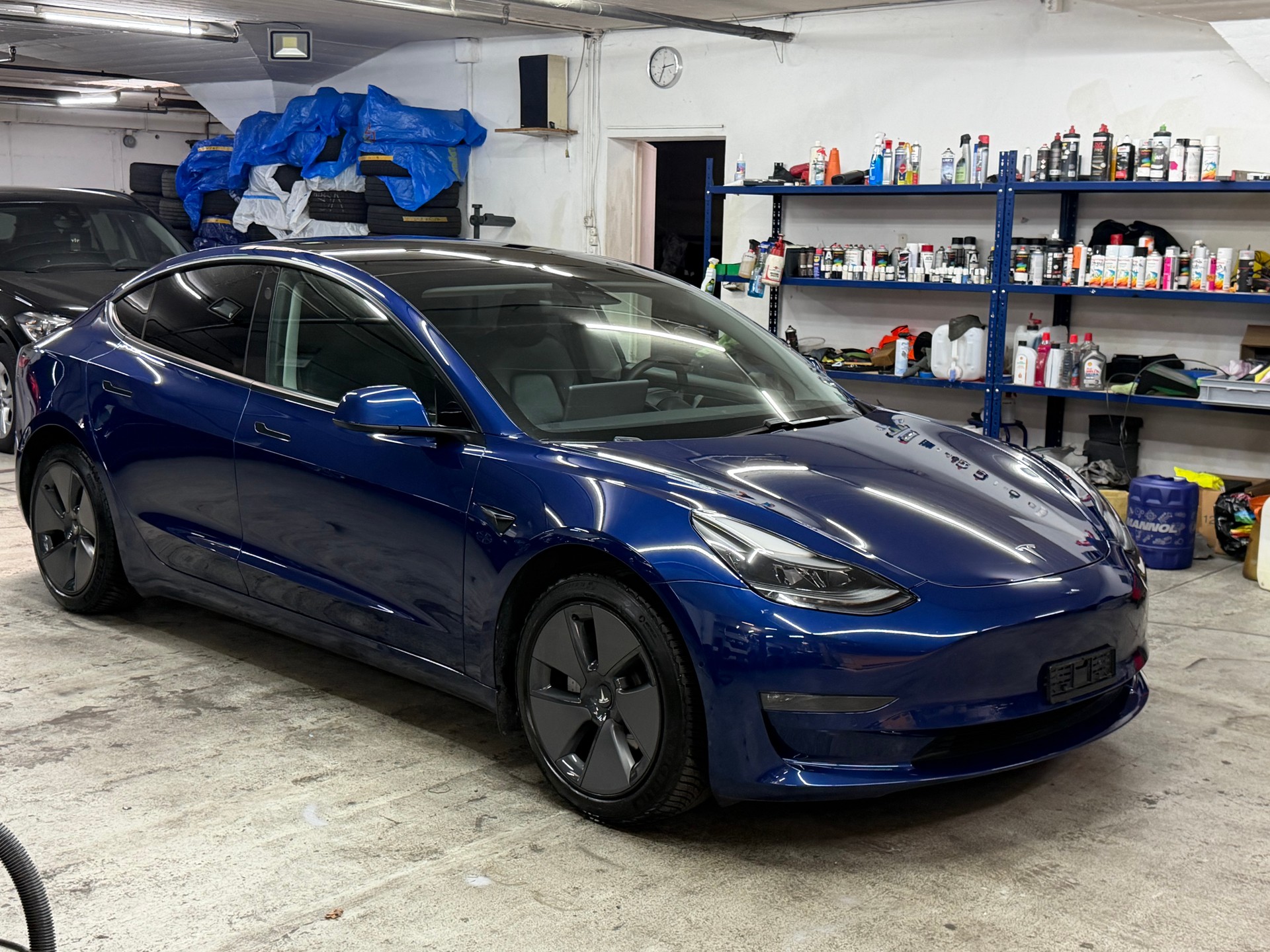 TESLA Model 3 Long Range Dual Motor AWD-image-2