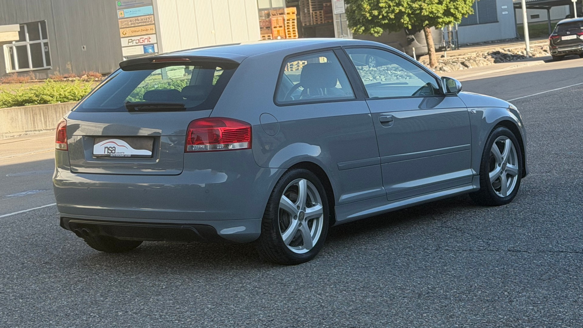 AUDI S3 2.0 Turbo FSI quattro-image-3