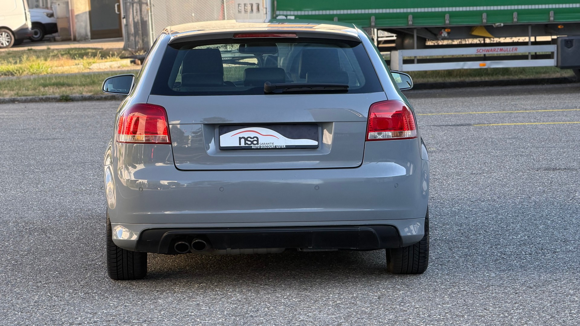 AUDI S3 2.0 Turbo FSI quattro-image-4