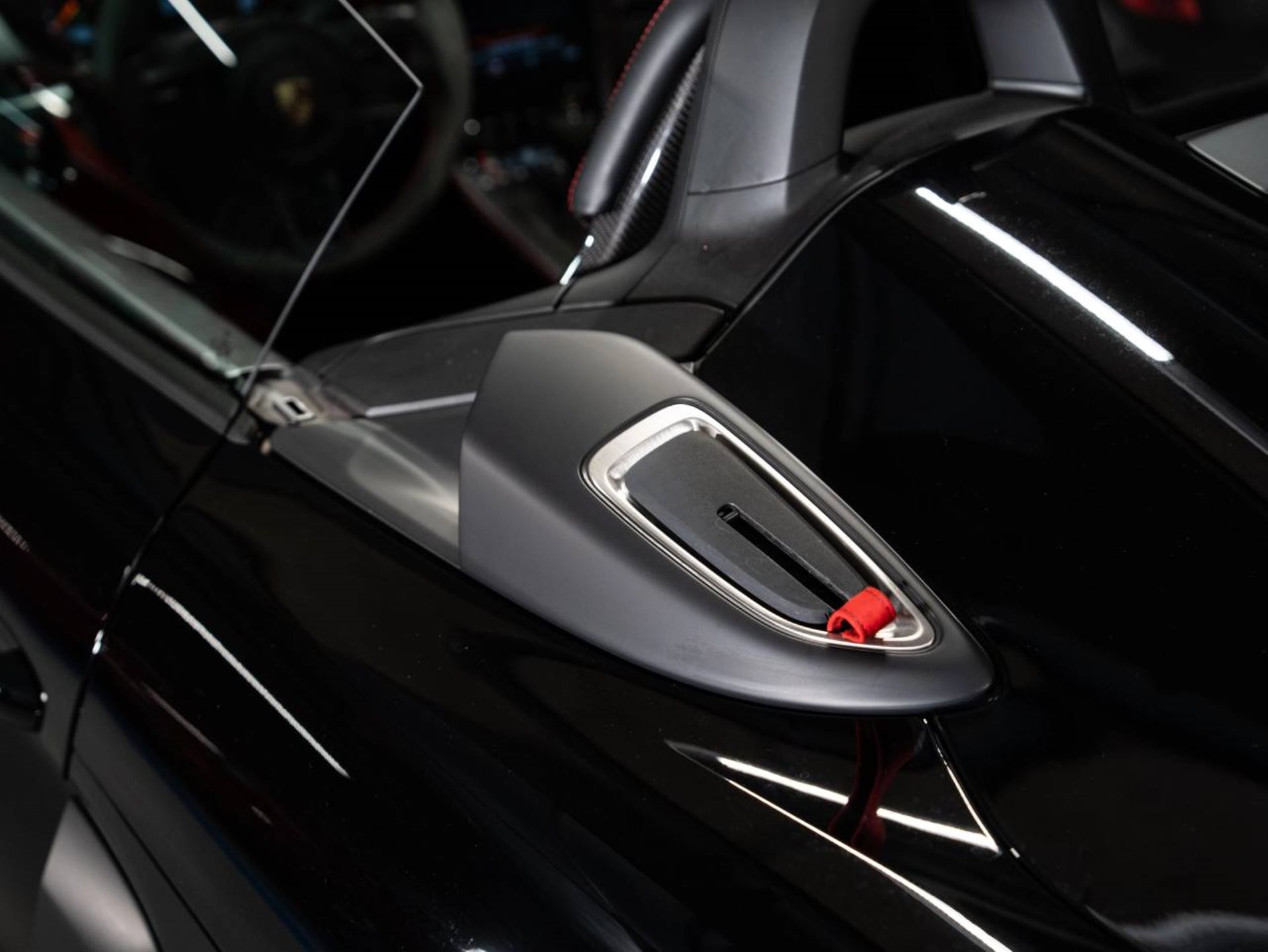 PORSCHE 718 Spyder RS-image-21