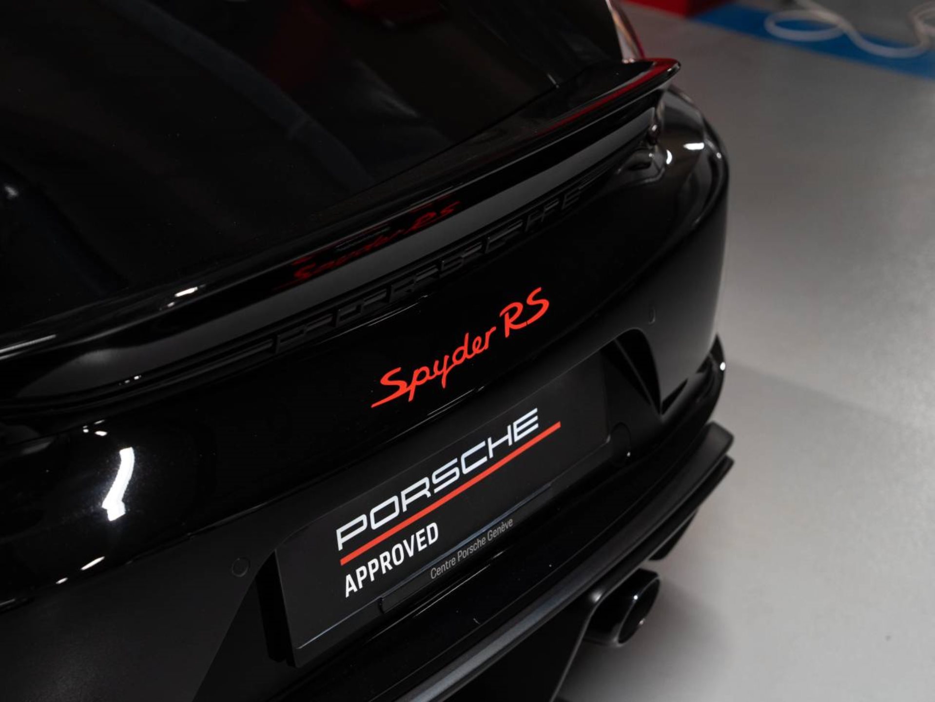PORSCHE 718 Spyder RS-image-22