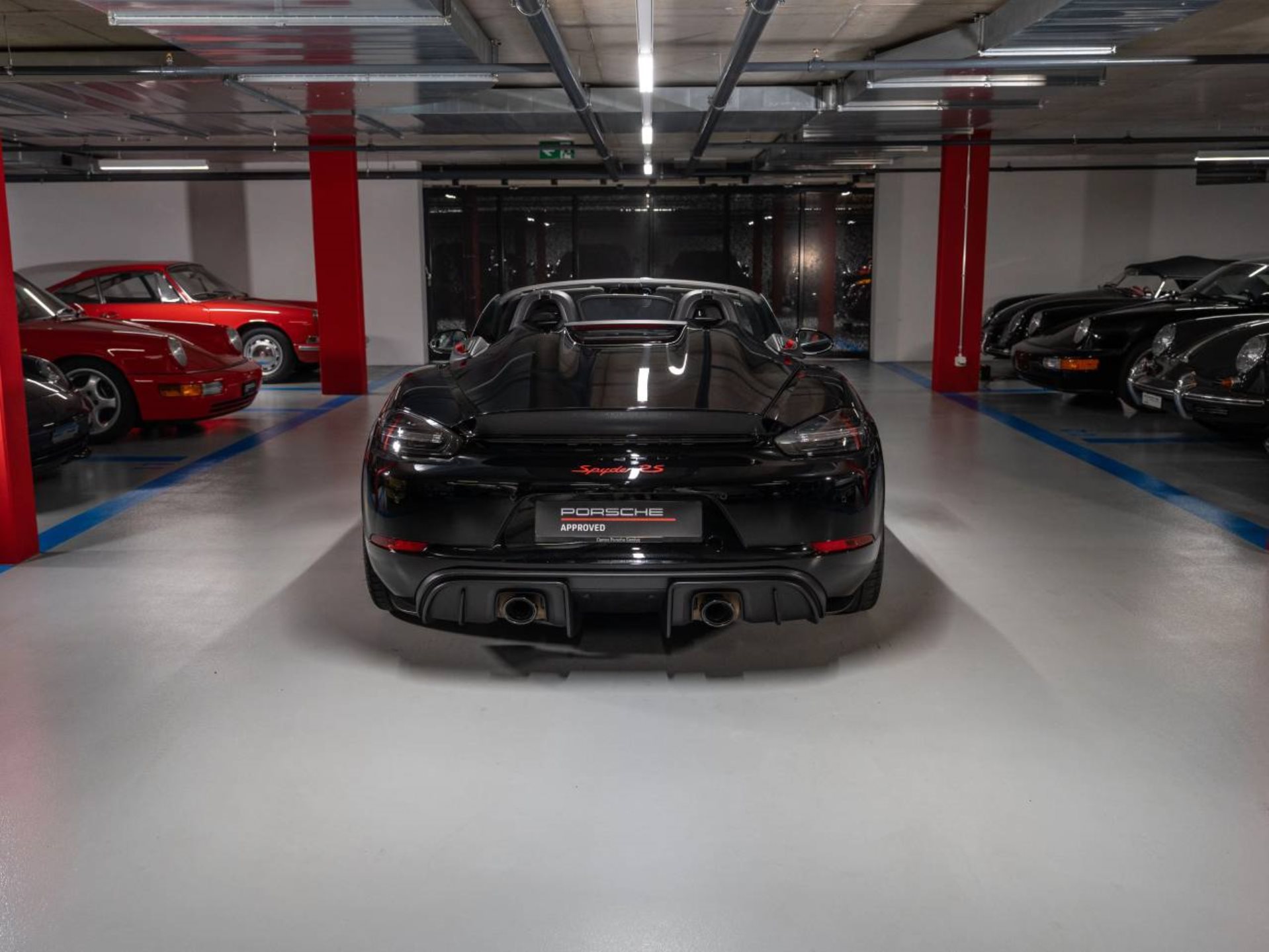 PORSCHE 718 Spyder RS-image-8