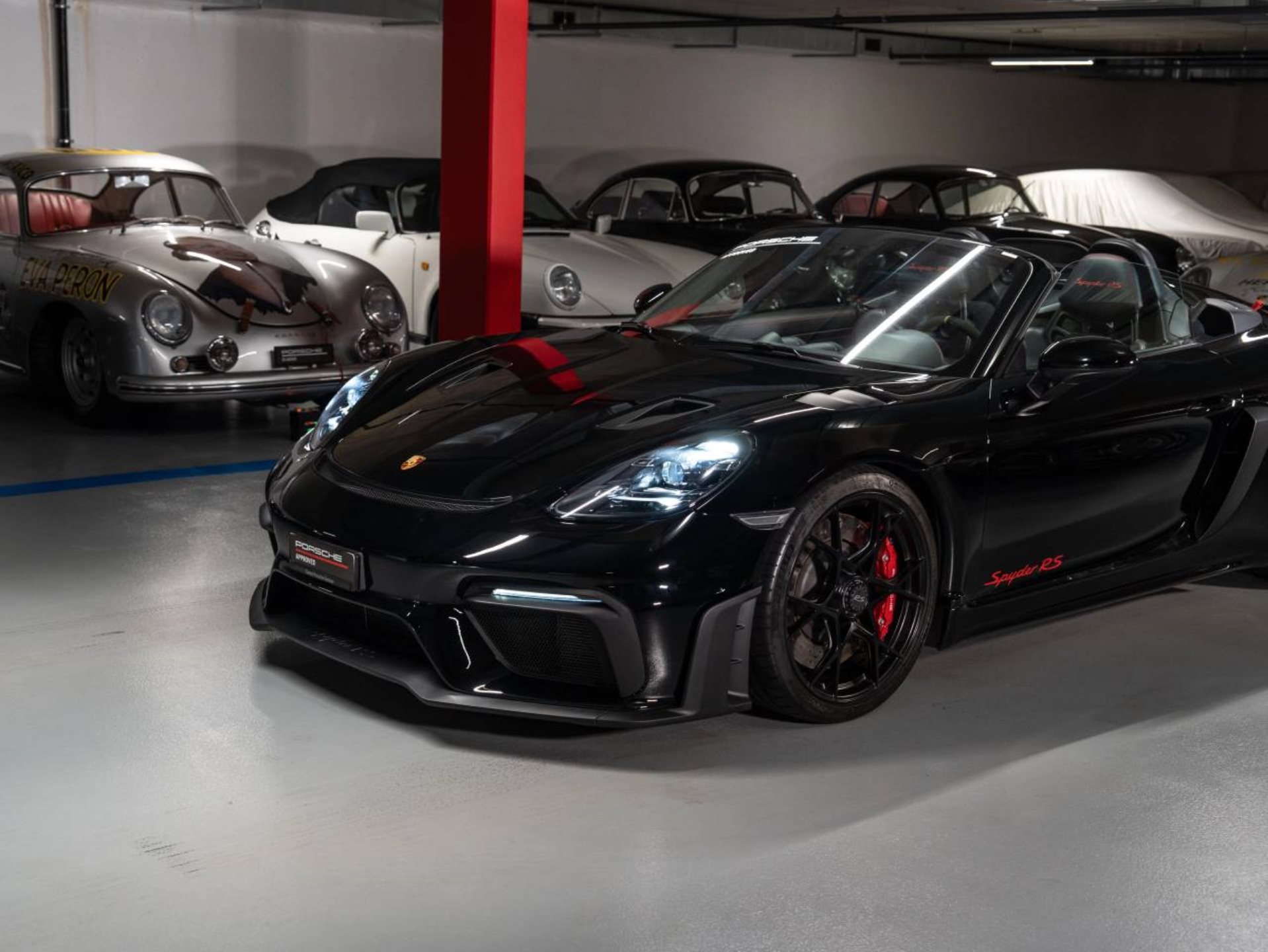 PORSCHE 718 Spyder RS-image-17