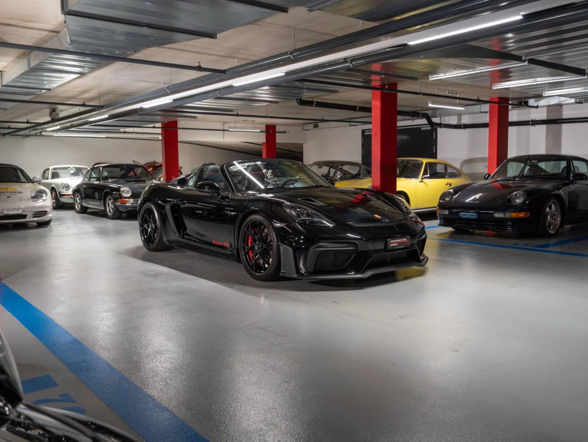 PORSCHE 718 Spyder RS-image-6