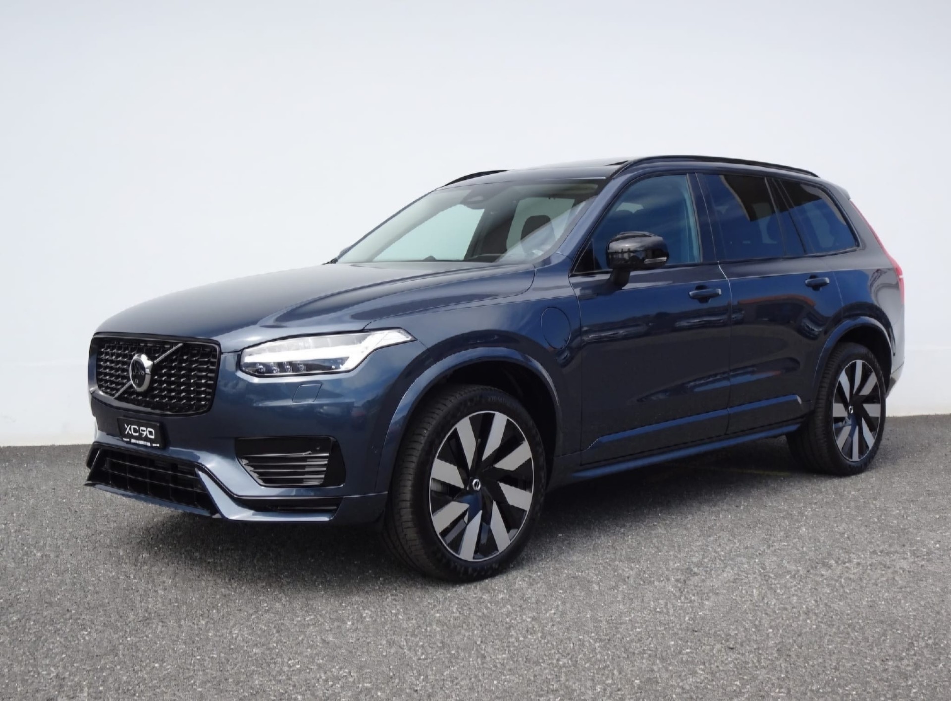 VOLVO 2.0 T8 TE XCLUSIVE Dark 7P. eAWD-image-0