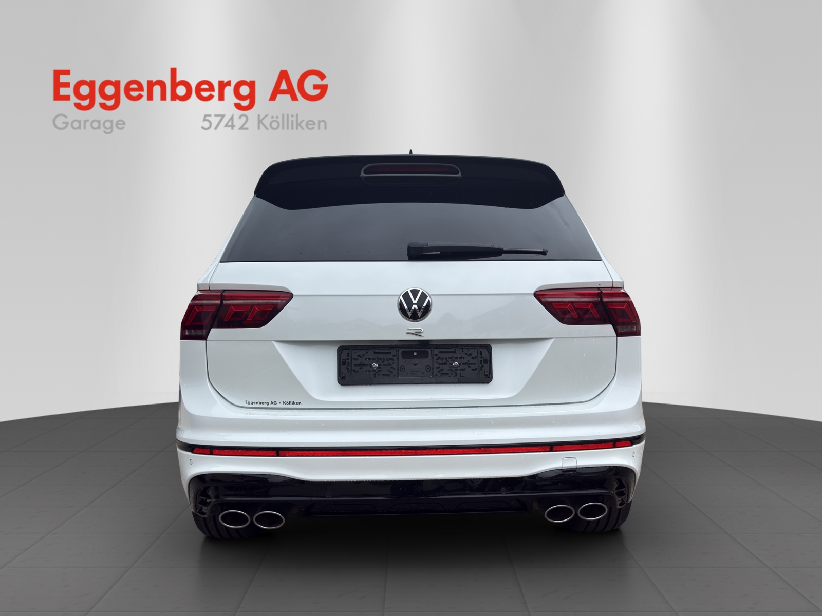 VW Tiguan 2.0TSI R 4Motion DSG, Oryxweiss Perlmutteffekt-image-3