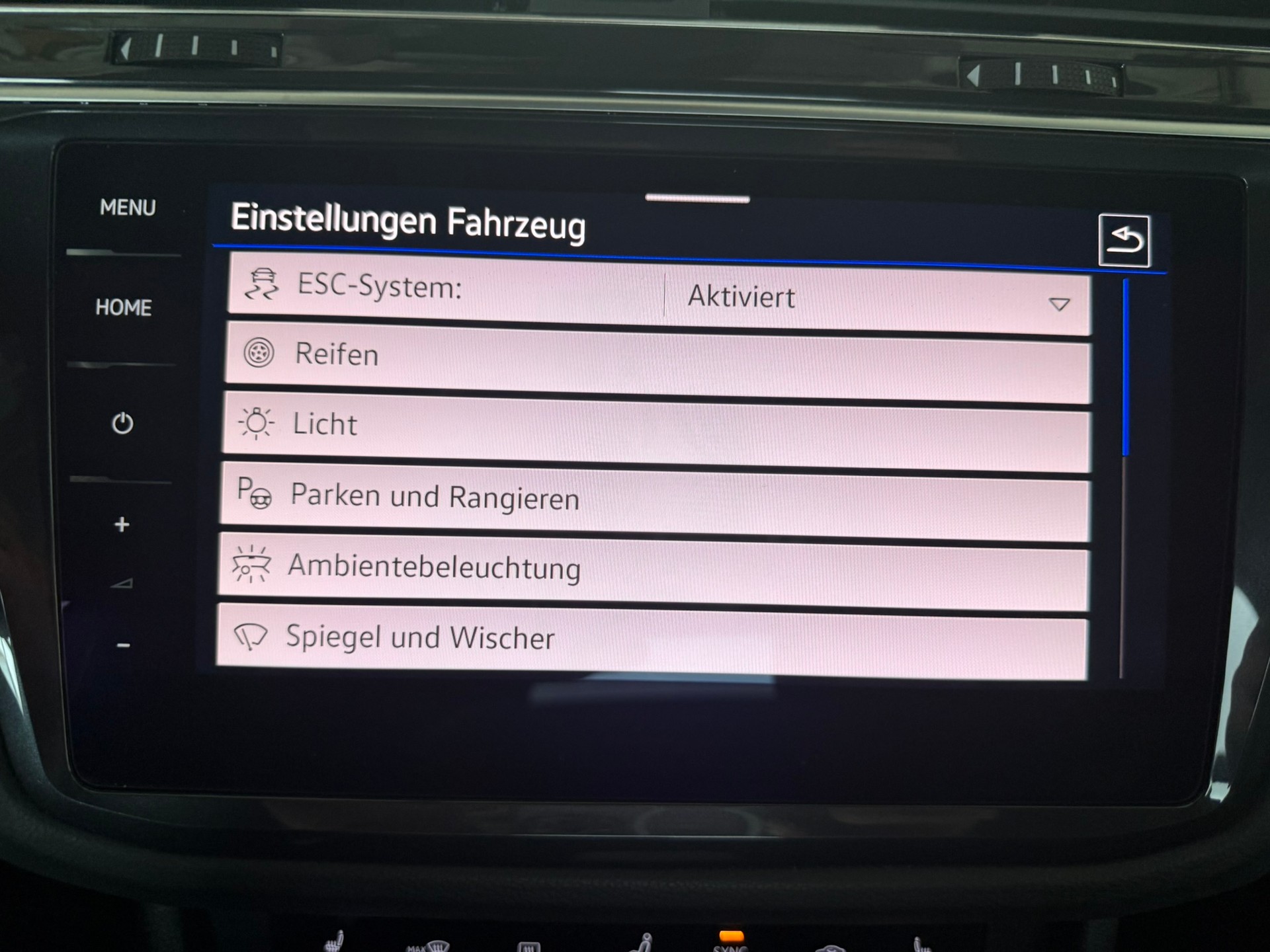 VW Tiguan 2.0TSI R 4Motion DSG, Oryxweiss Perlmutteffekt-image-23