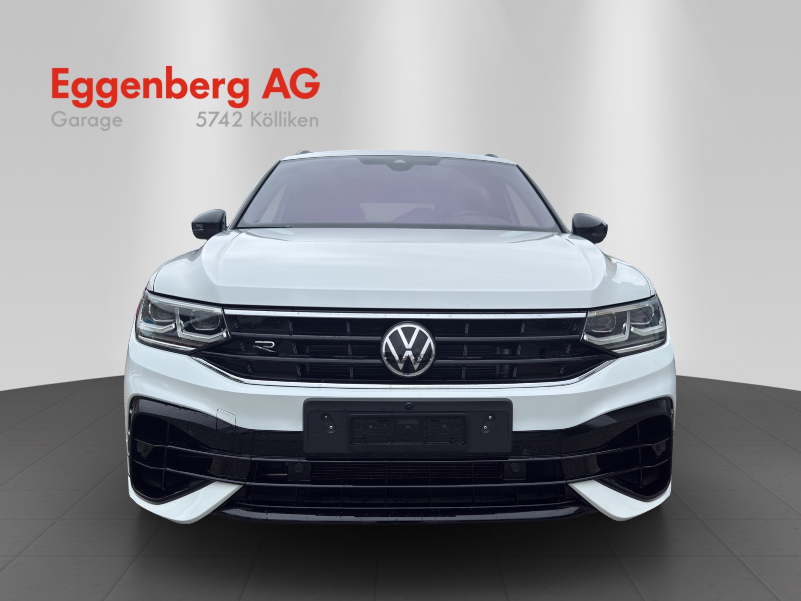 VW Tiguan 2.0TSI R 4Motion DSG, Oryxweiss Perlmutteffekt-image-7