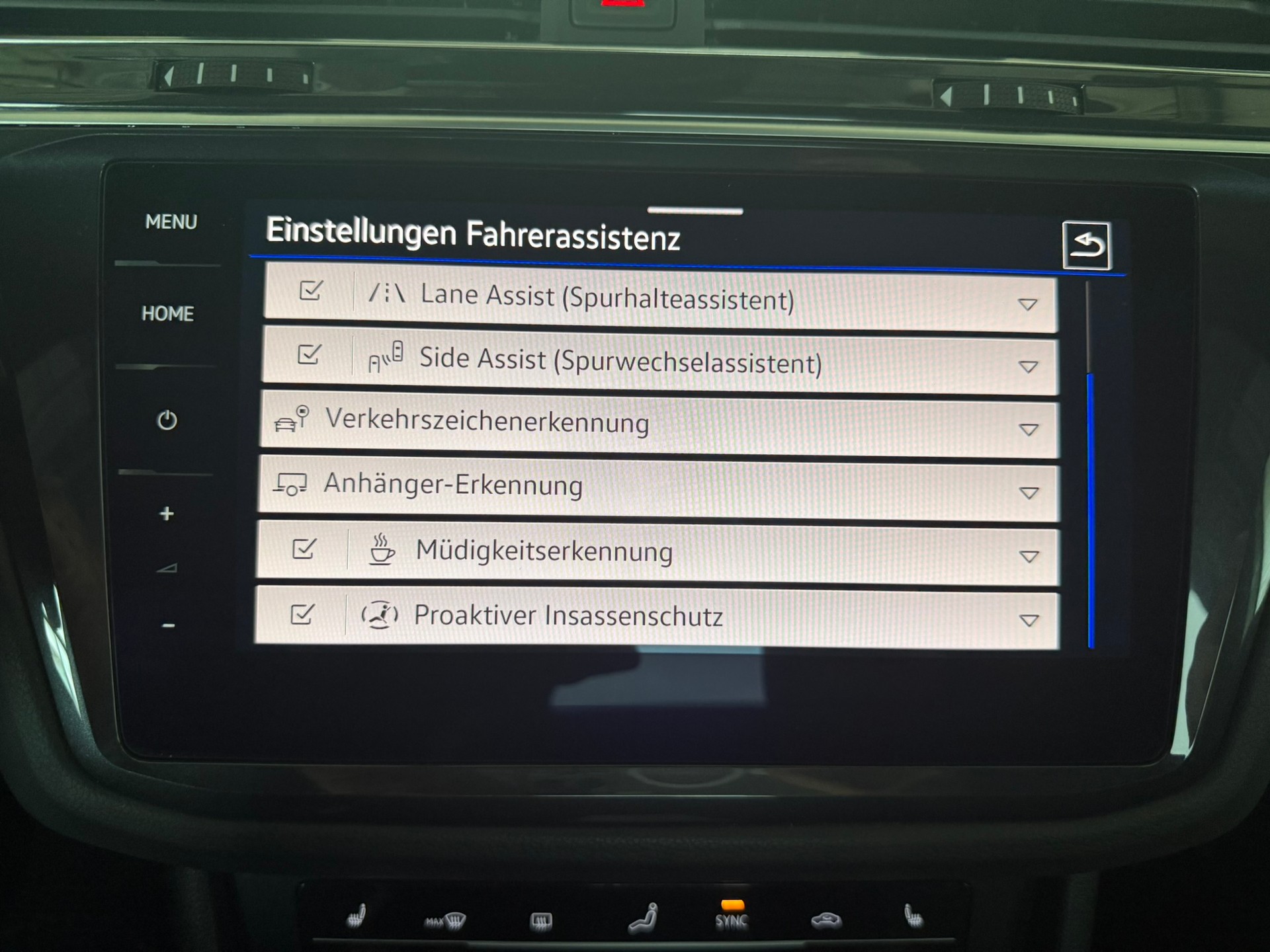VW Tiguan 2.0TSI R 4Motion DSG, Oryxweiss Perlmutteffekt-image-26