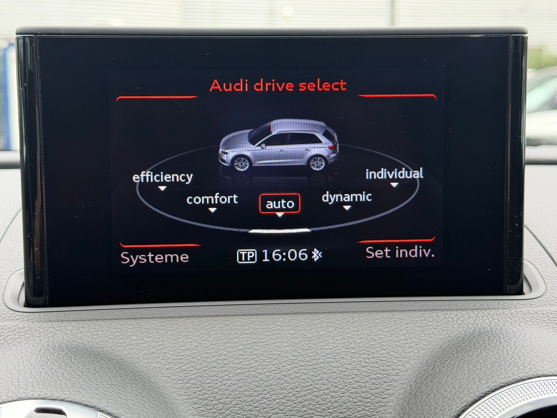 AUDI A3 Sportback 1.4 TFSI Ambition S-tronic-image-20