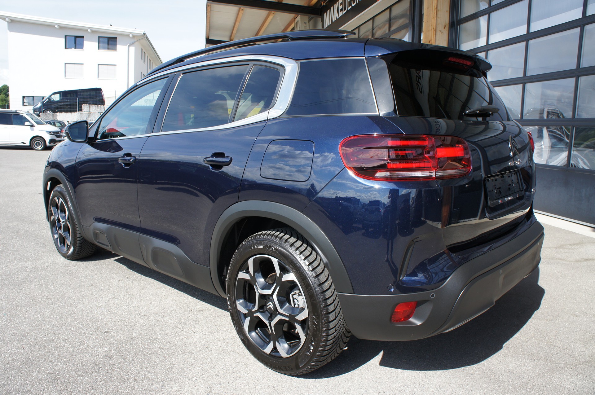 CITROEN C5 Aircross 1.6 PHEV Swiss Edition-image-2