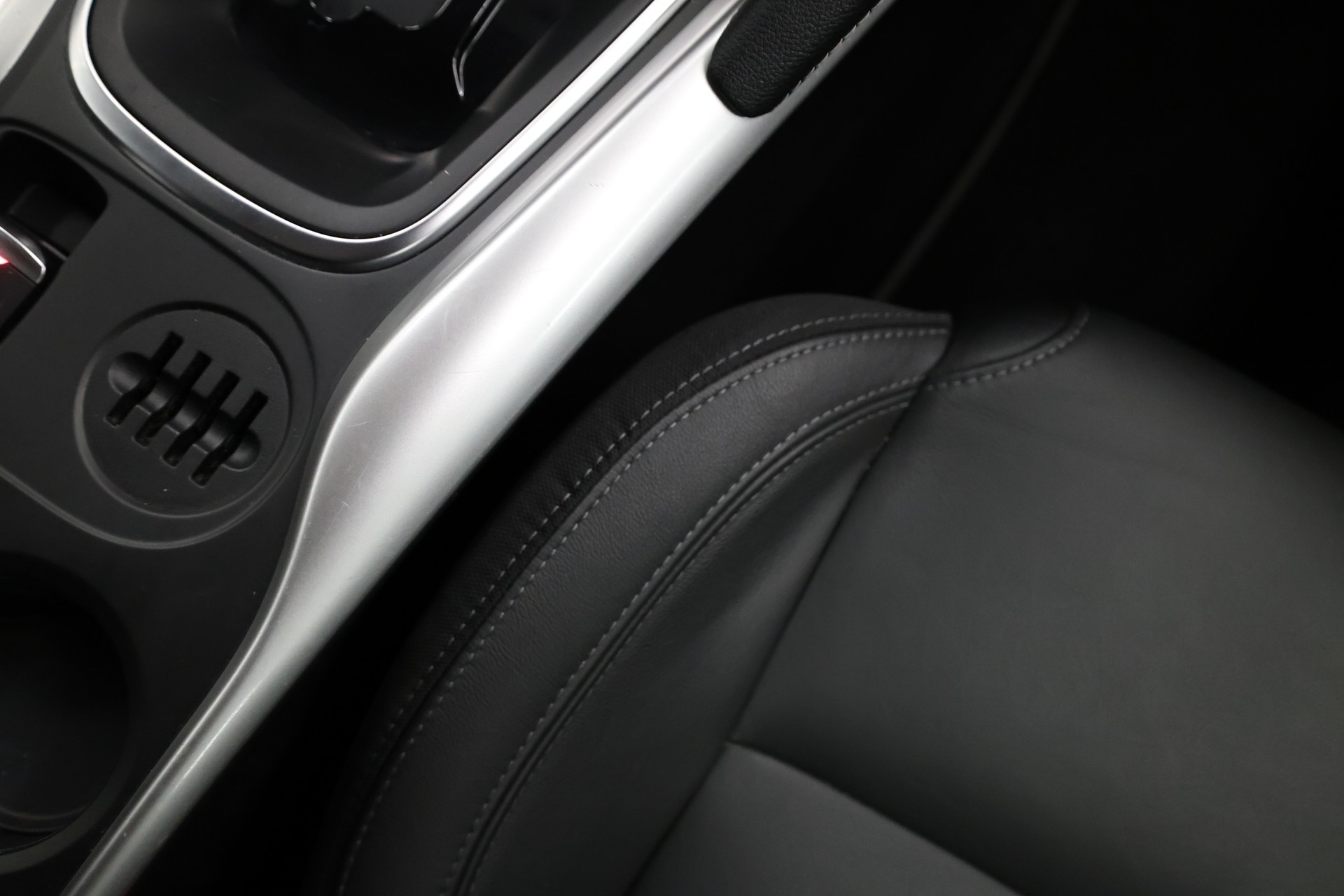 RENAULT Kadjar 1.2 TCe Bose EDC-image-24