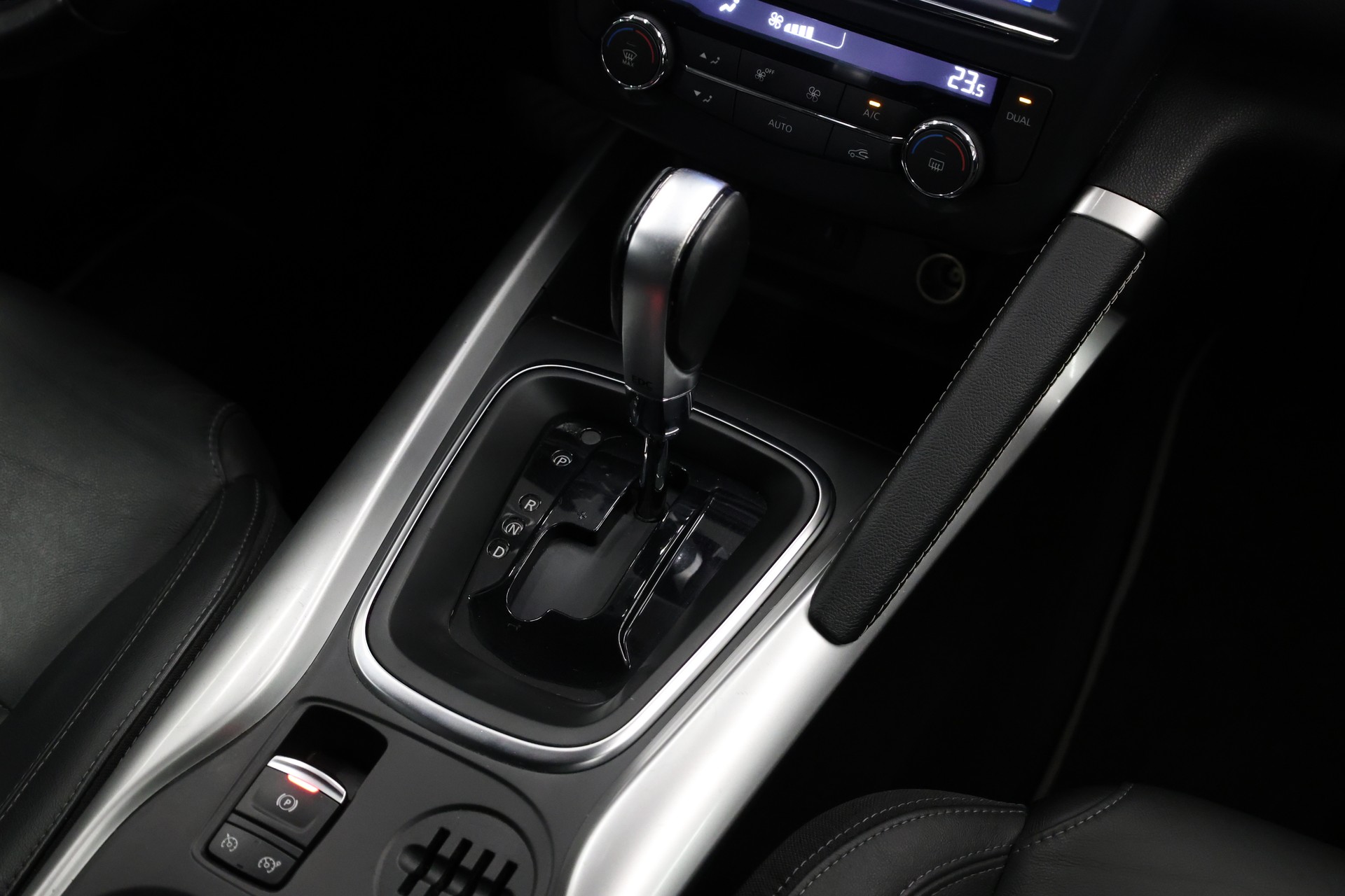 RENAULT Kadjar 1.2 TCe Bose EDC-image-18