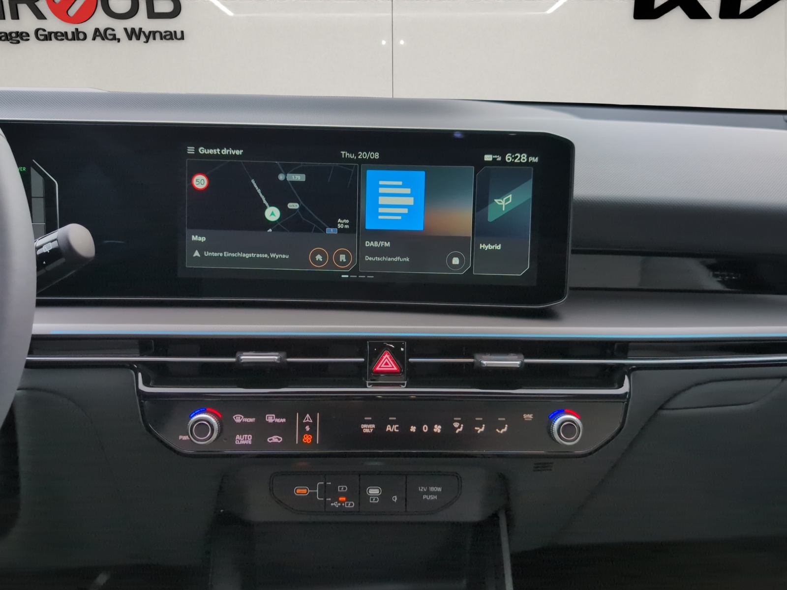 KIA Niro 1.6 GDi Hybrid Style-image-12