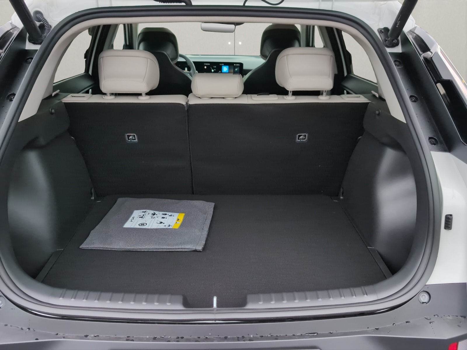 KIA Niro 1.6 GDi Hybrid Style-image-14