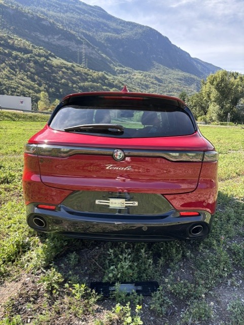 ALFA ROMEO 1.3 Plug-in Hybrid Veloce Q4-image-2