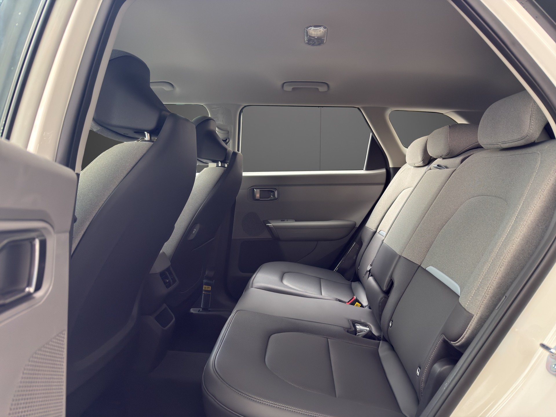 KIA Seltos 1.6T-GDi Style 7DCT 4x4-image-6