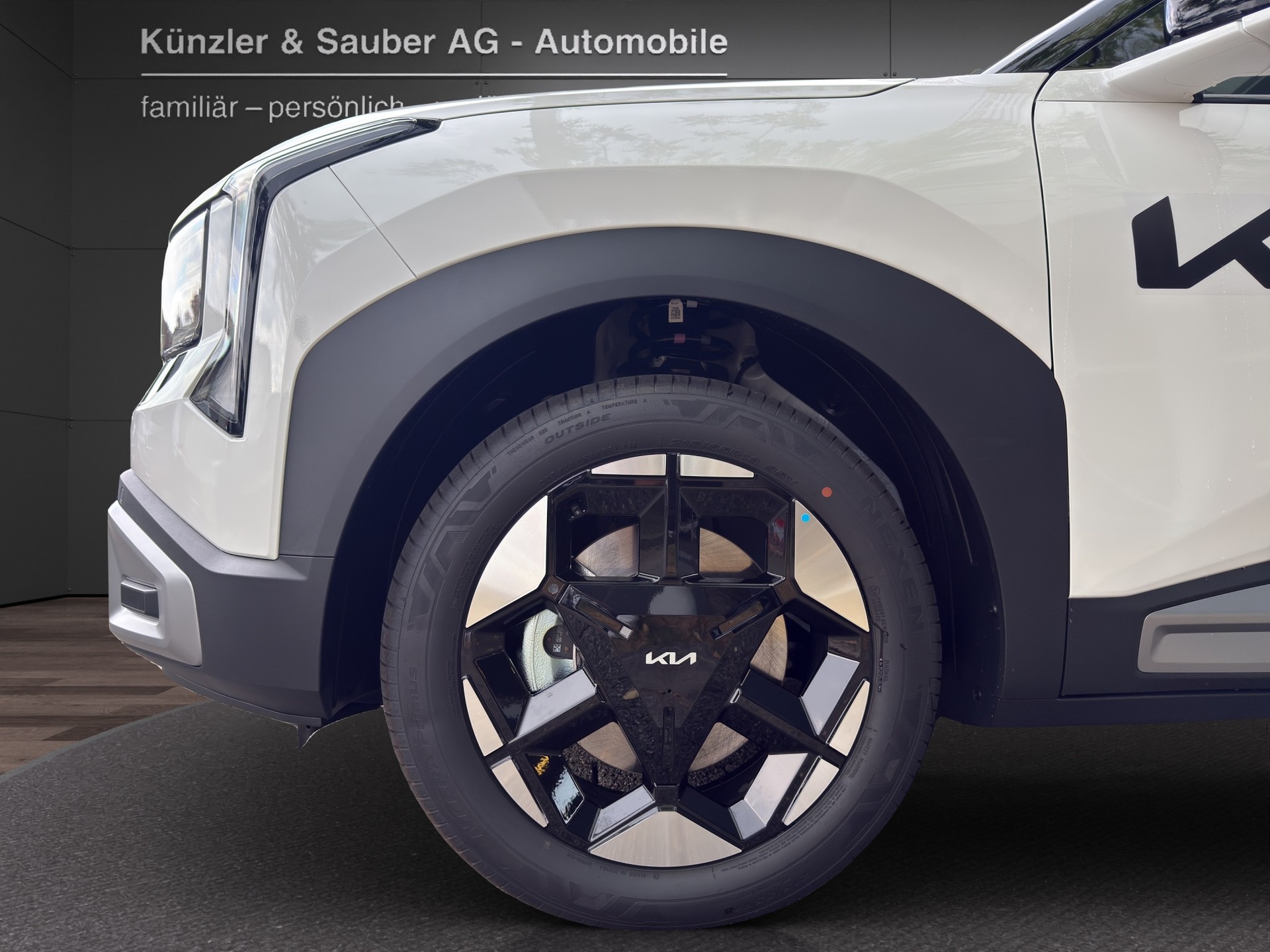 KIA Seltos 1.6T-GDi Style 7DCT 4x4-showroom-element-2